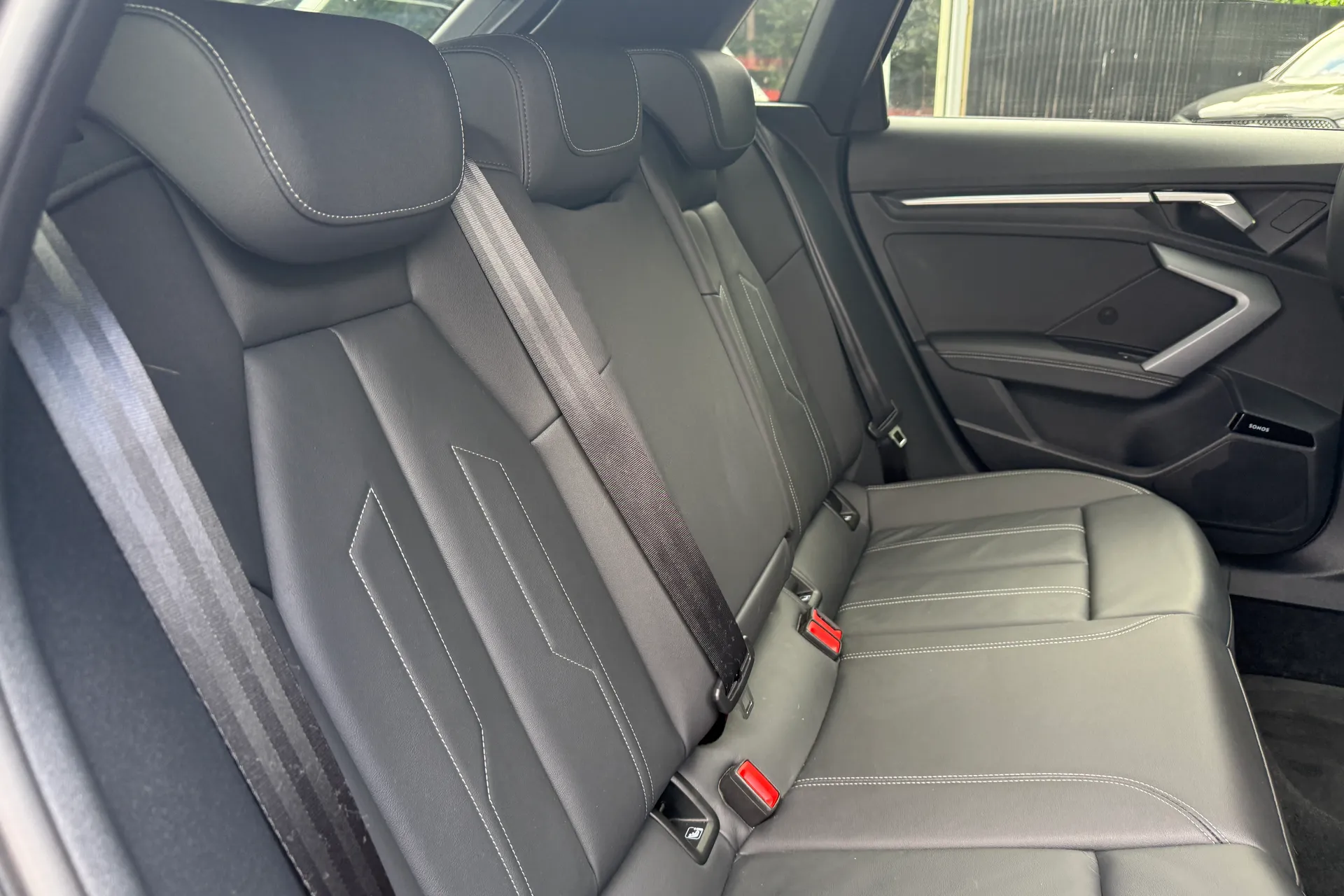 Audi A3 thumbnail image number 36