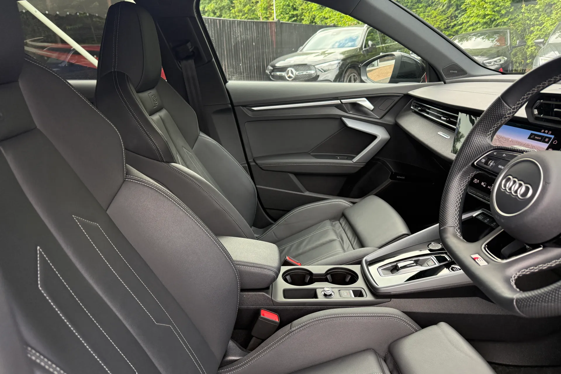 Audi A3 thumbnail image number 32