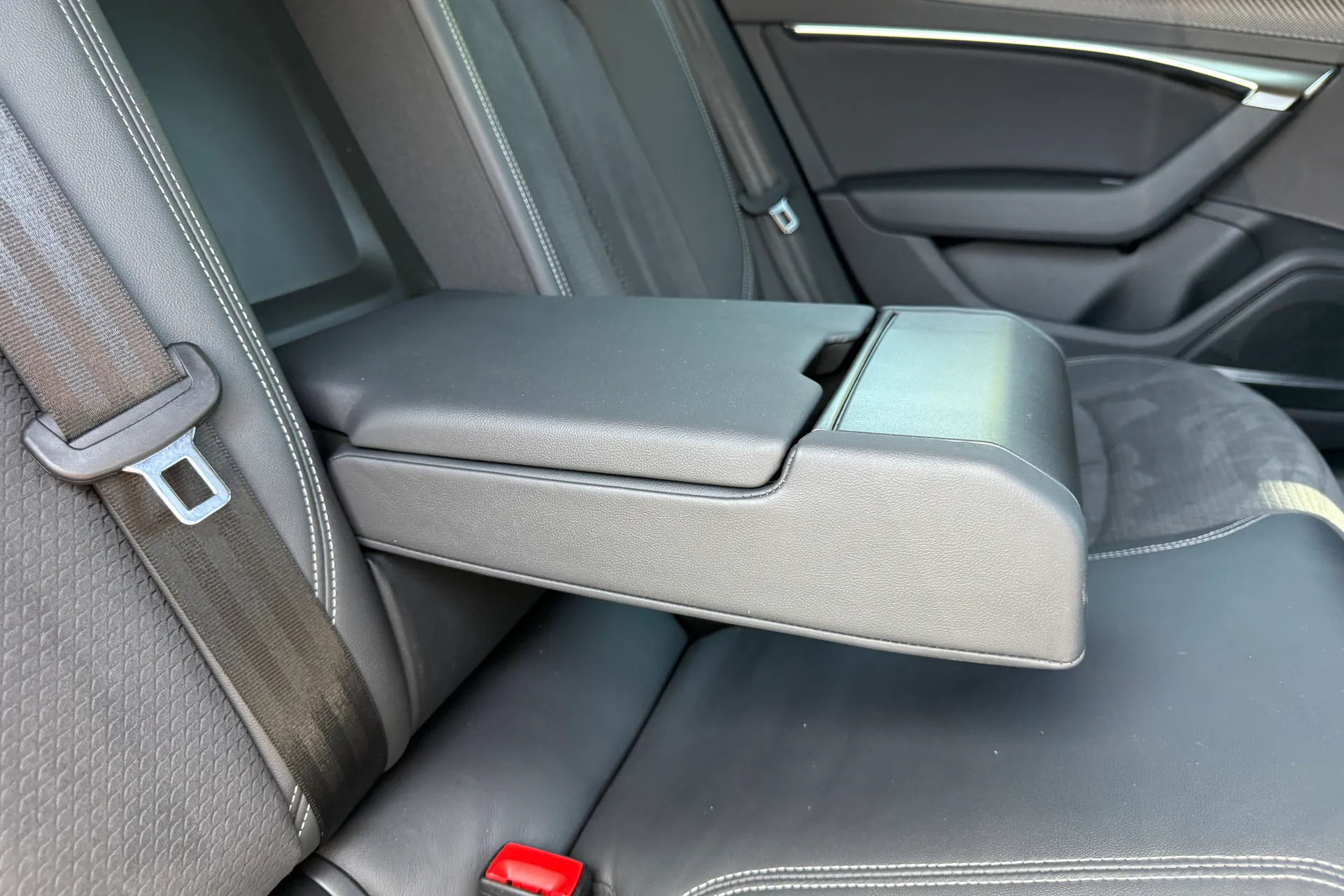Audi A7 thumbnail image number 55