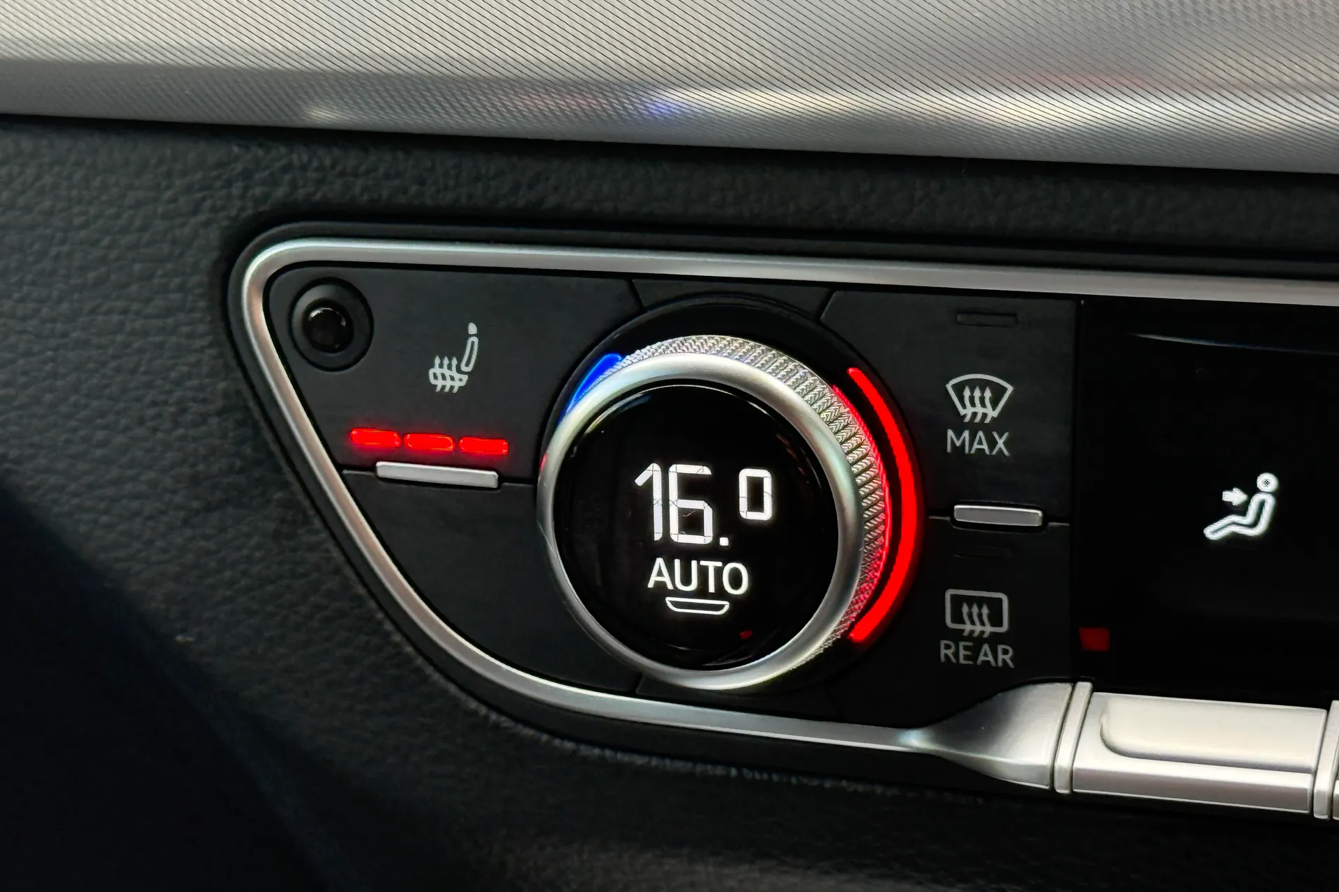 Audi Q5 thumbnail image number 8