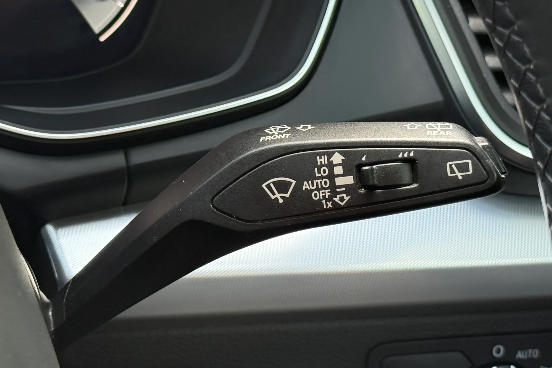 Audi Q5 thumbnail image number 18