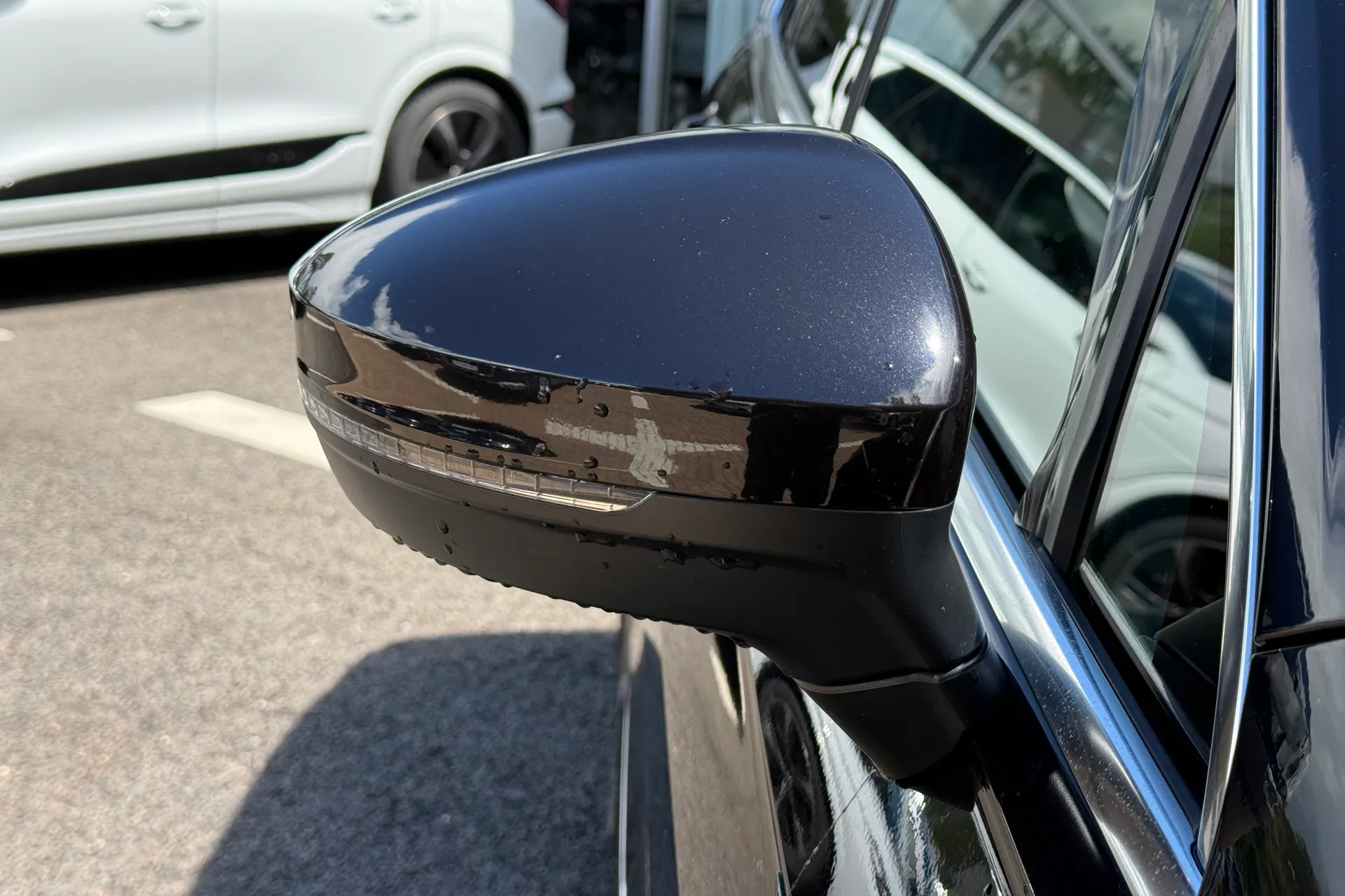 VOLKSWAGEN TIGUAN thumbnail image number 14