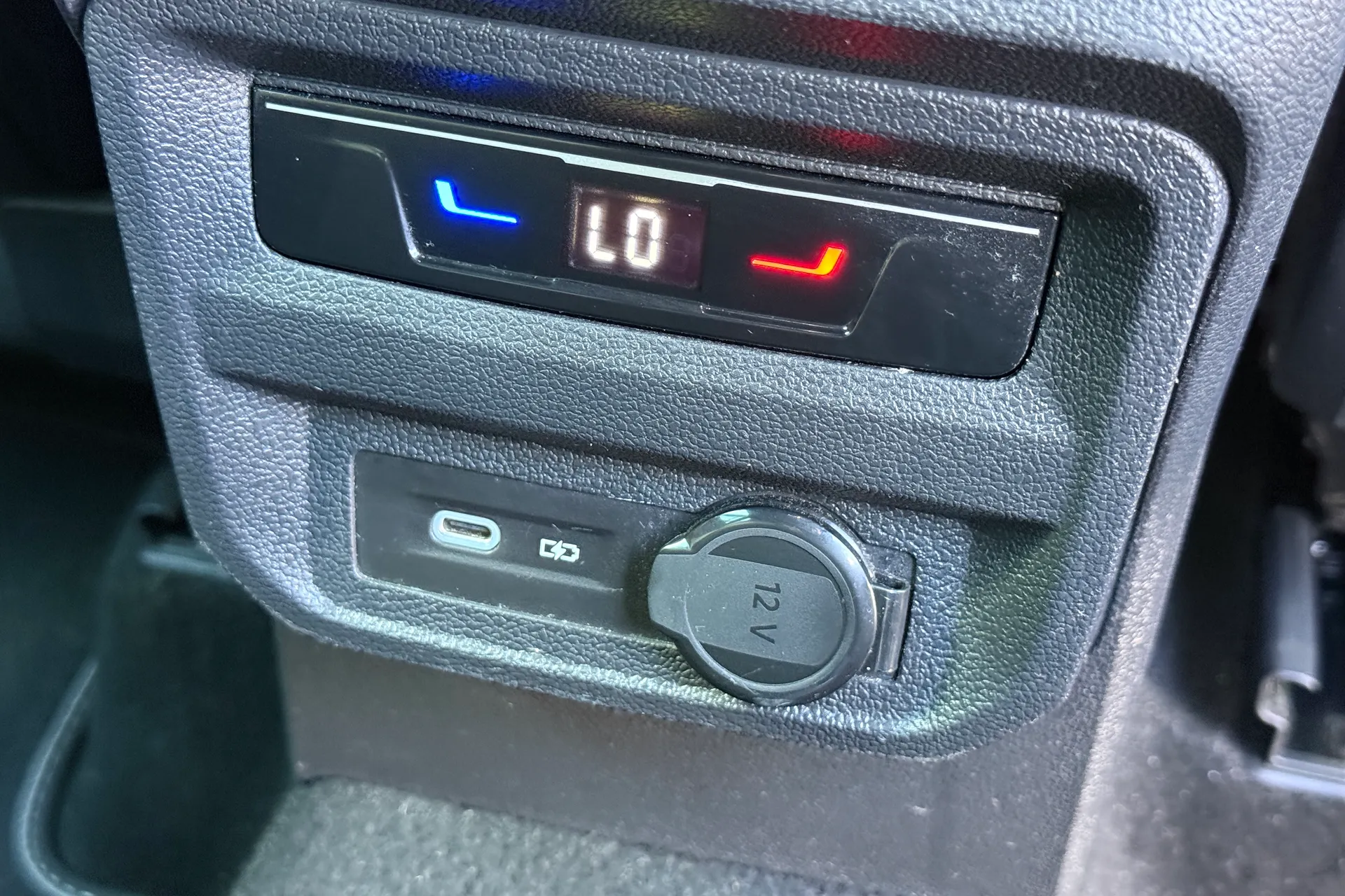 VOLKSWAGEN TIGUAN thumbnail image number 39