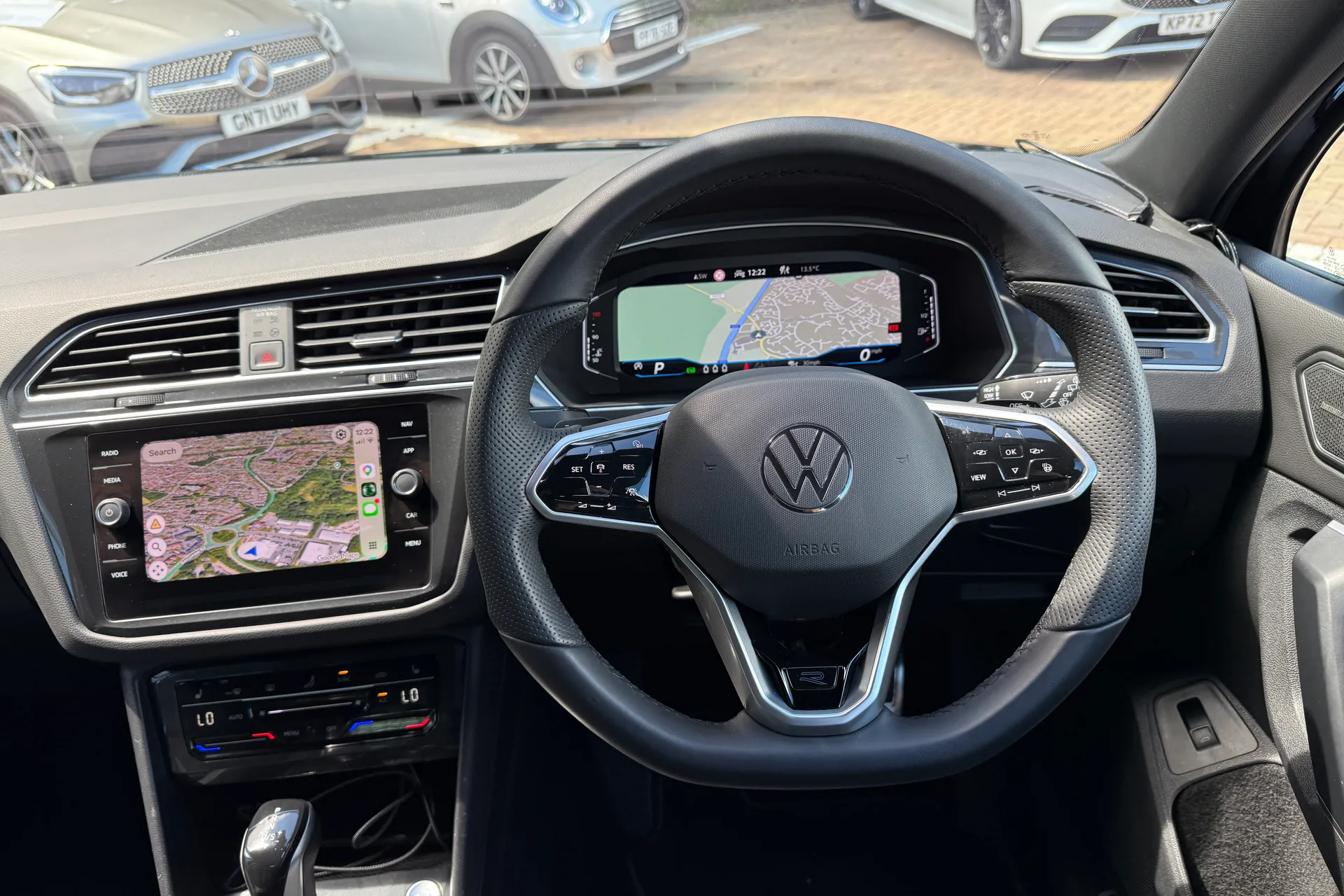 VOLKSWAGEN TIGUAN thumbnail image number 6