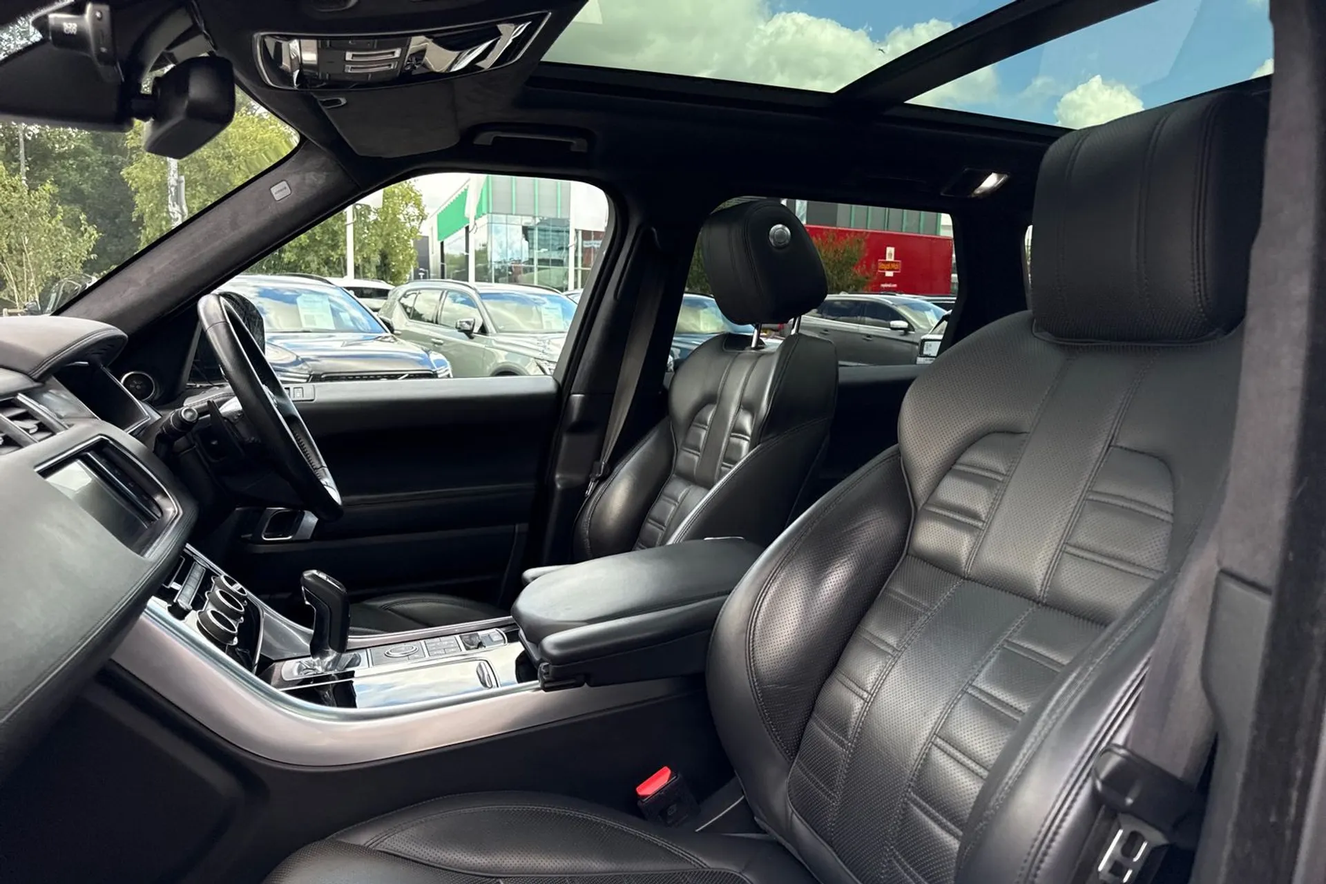 LAND ROVER RANGE ROVER SPORT thumbnail image number 29