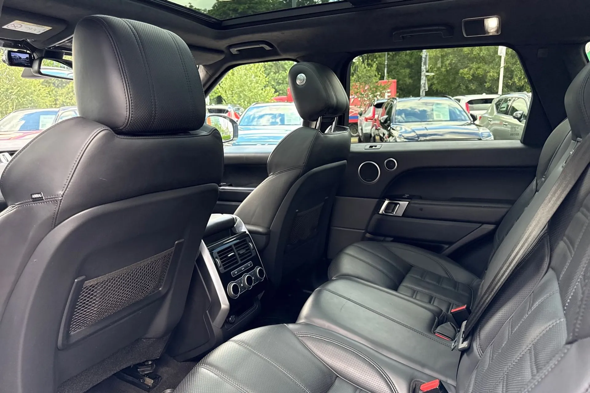LAND ROVER RANGE ROVER SPORT thumbnail image number 32