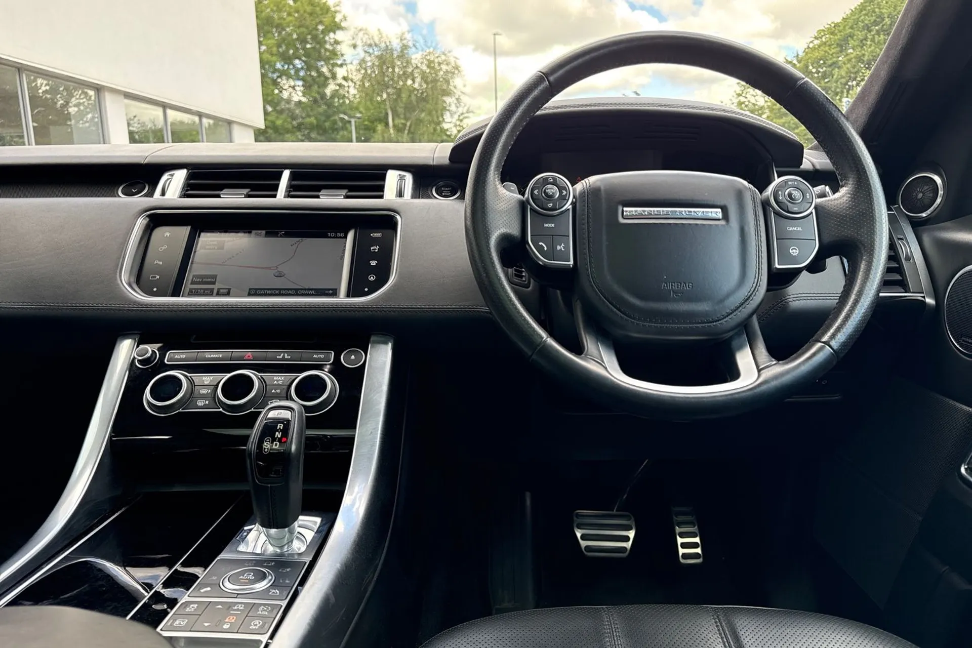 LAND ROVER RANGE ROVER SPORT thumbnail image number 36