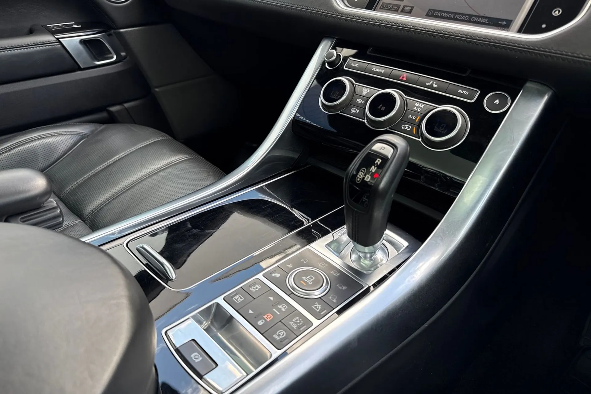 LAND ROVER RANGE ROVER SPORT thumbnail image number 46