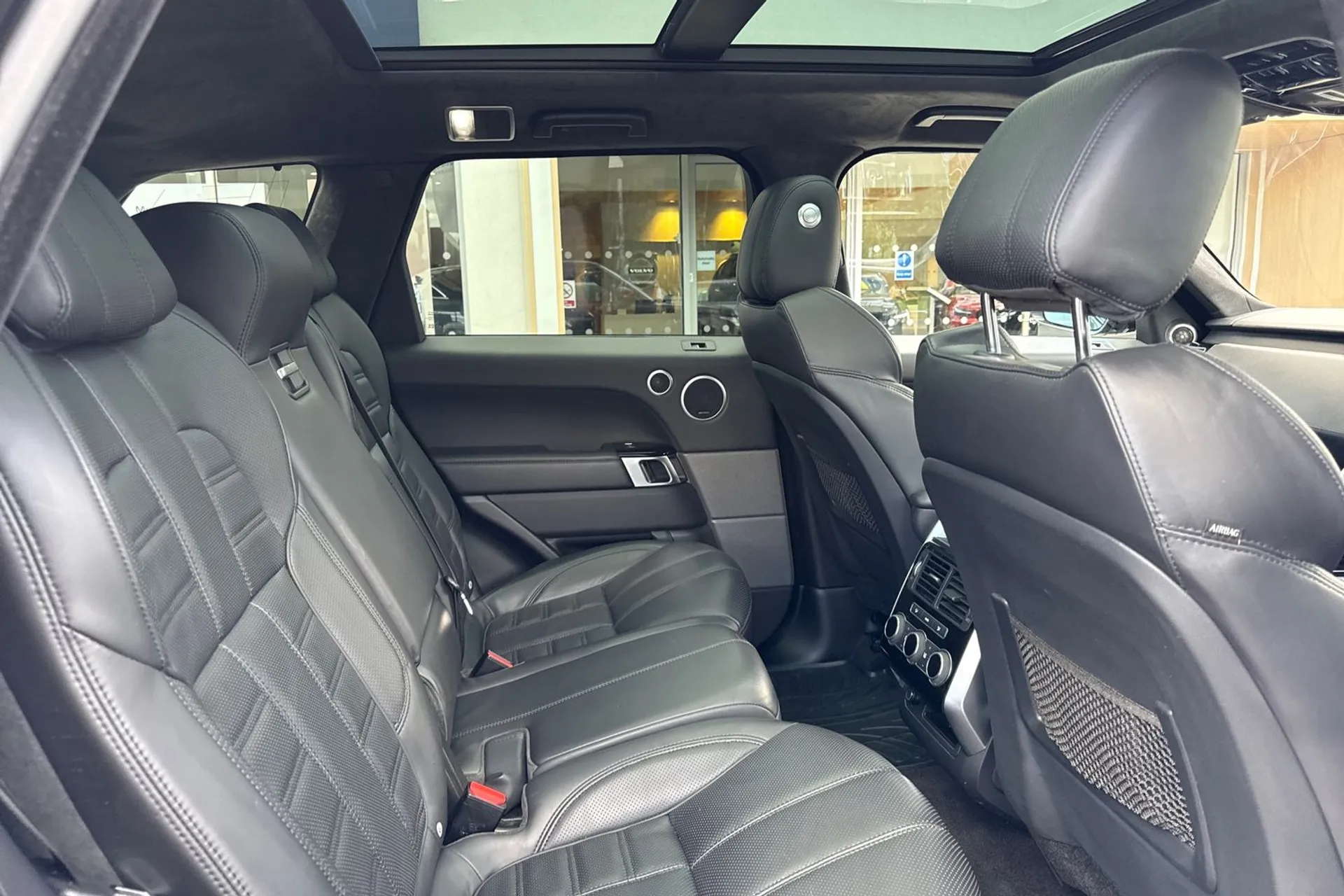 LAND ROVER RANGE ROVER SPORT thumbnail image number 24