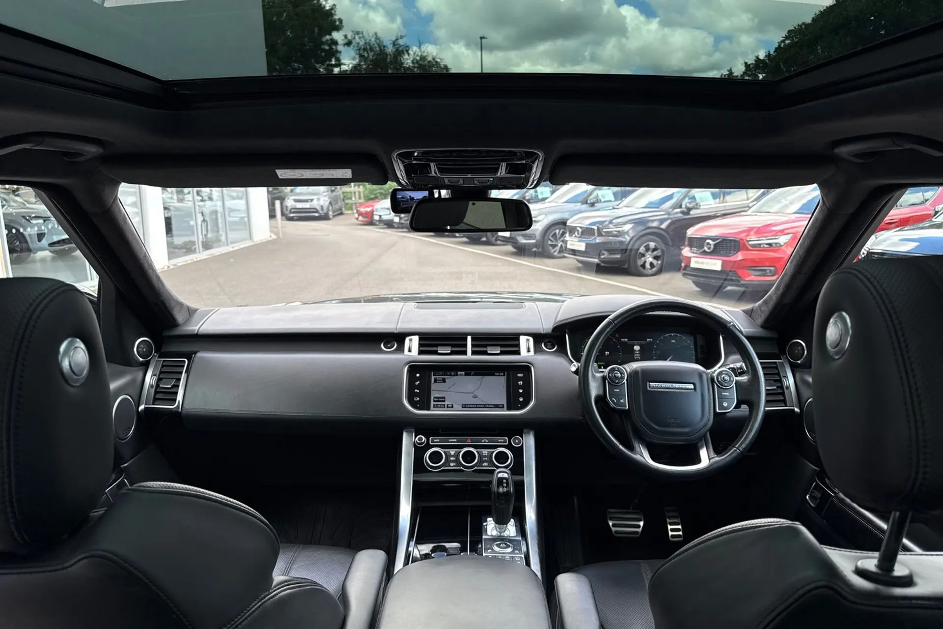 LAND ROVER RANGE ROVER SPORT thumbnail image number 3