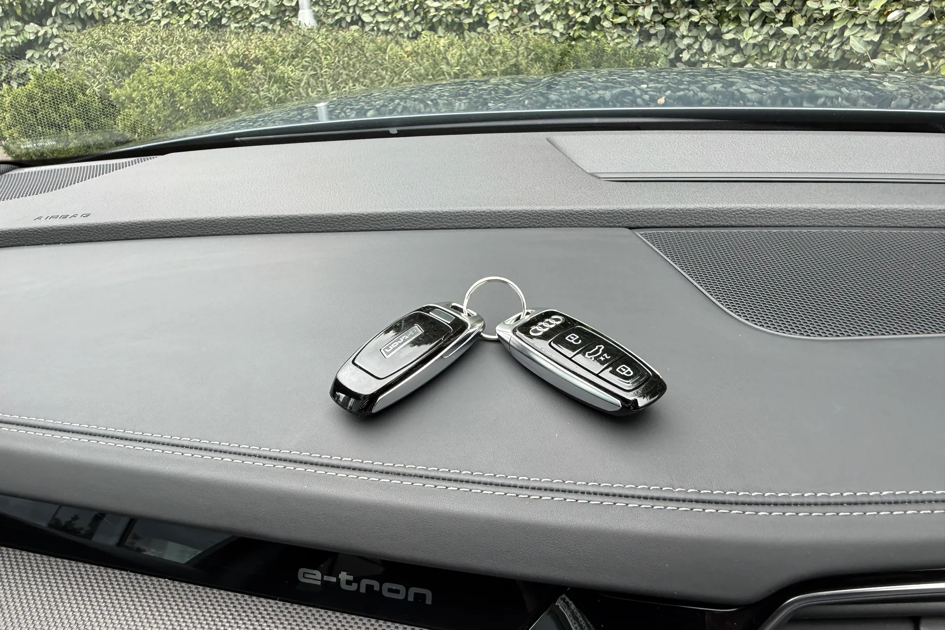 Audi Q8 thumbnail image number 57