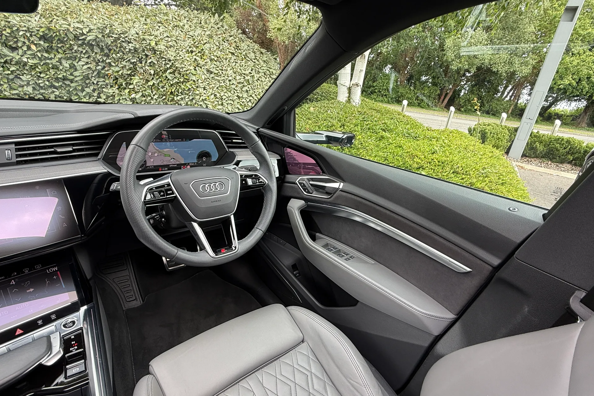 Audi Q8 thumbnail image number 67