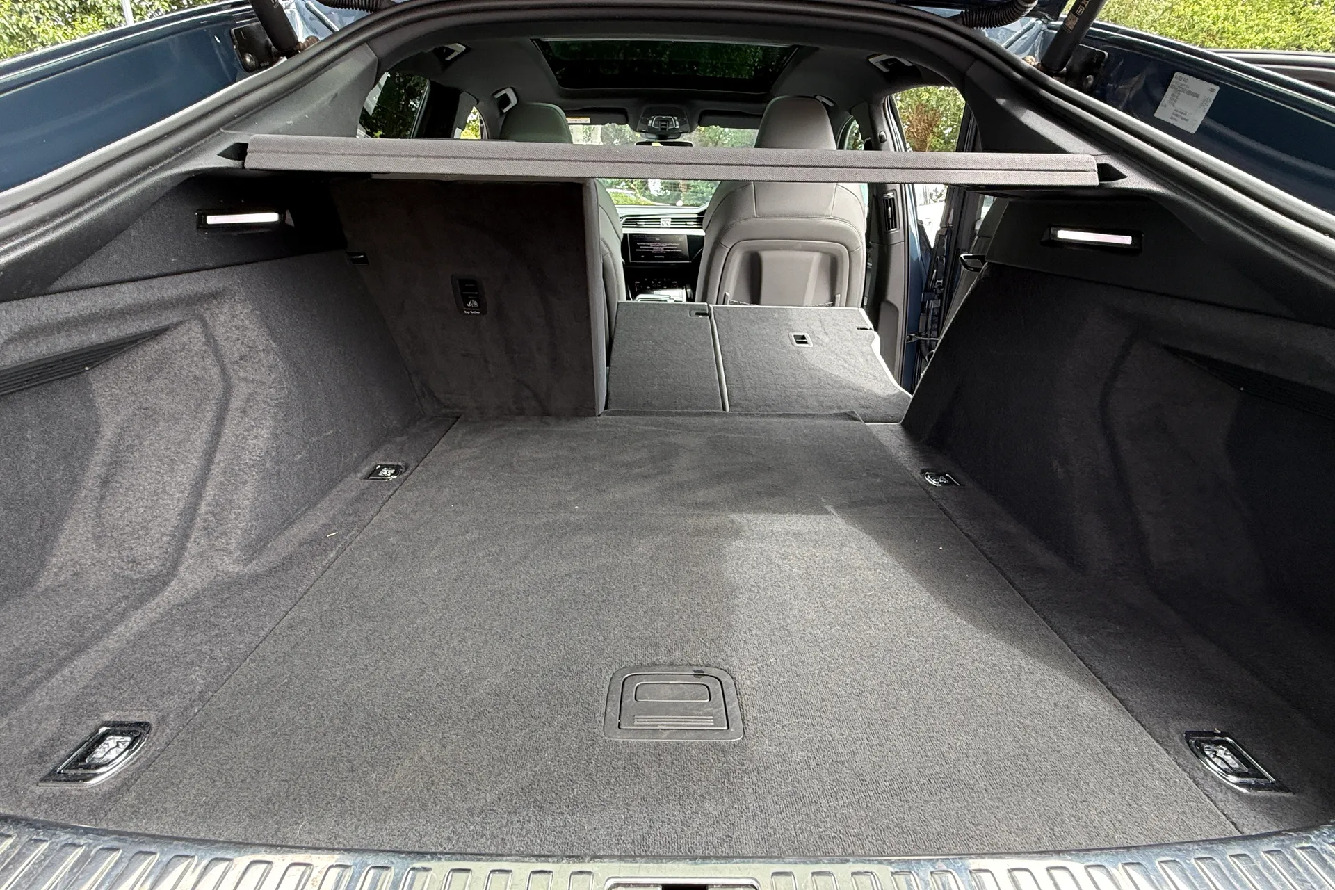 Audi Q8 thumbnail image number 62