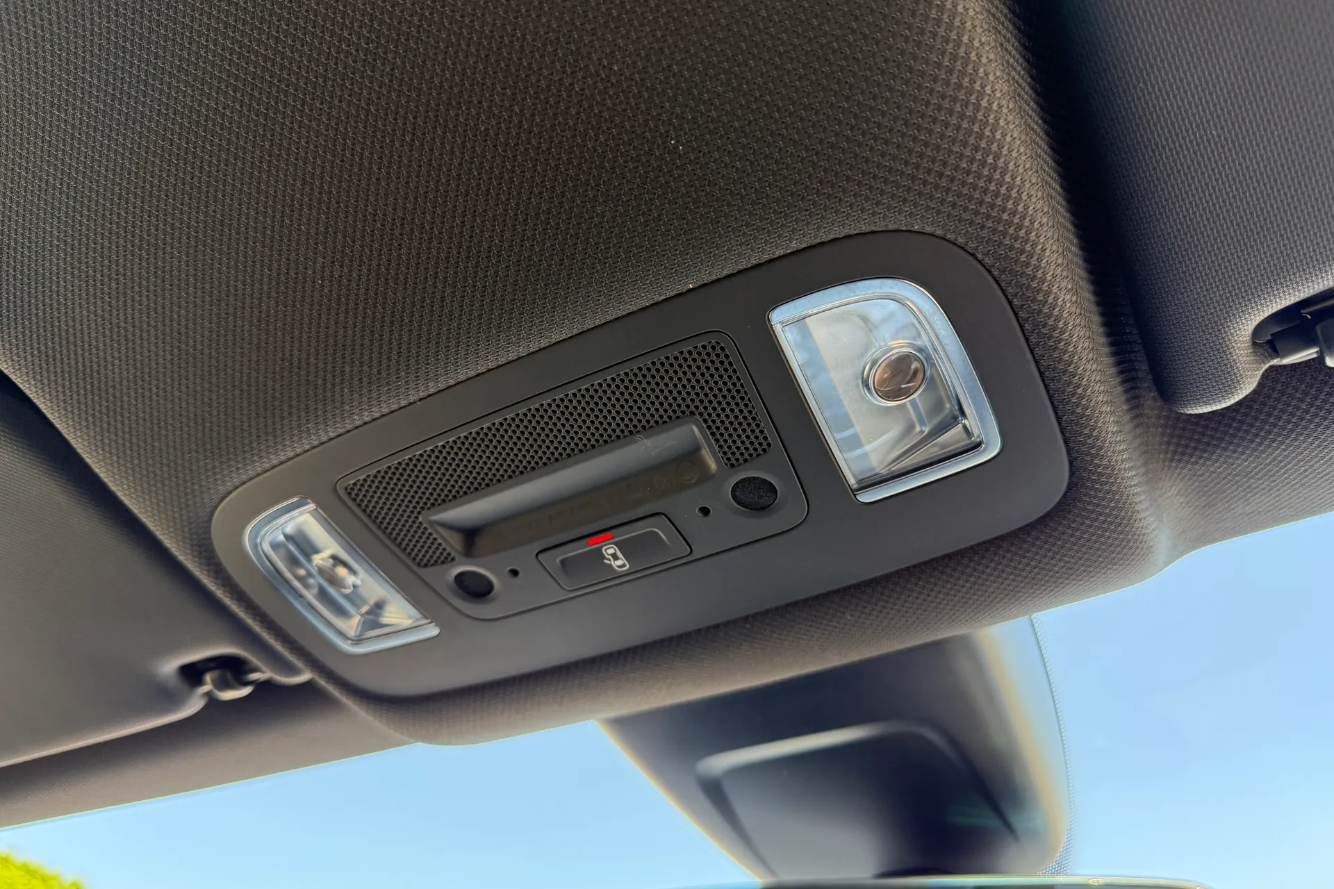 Audi TT thumbnail image number 19