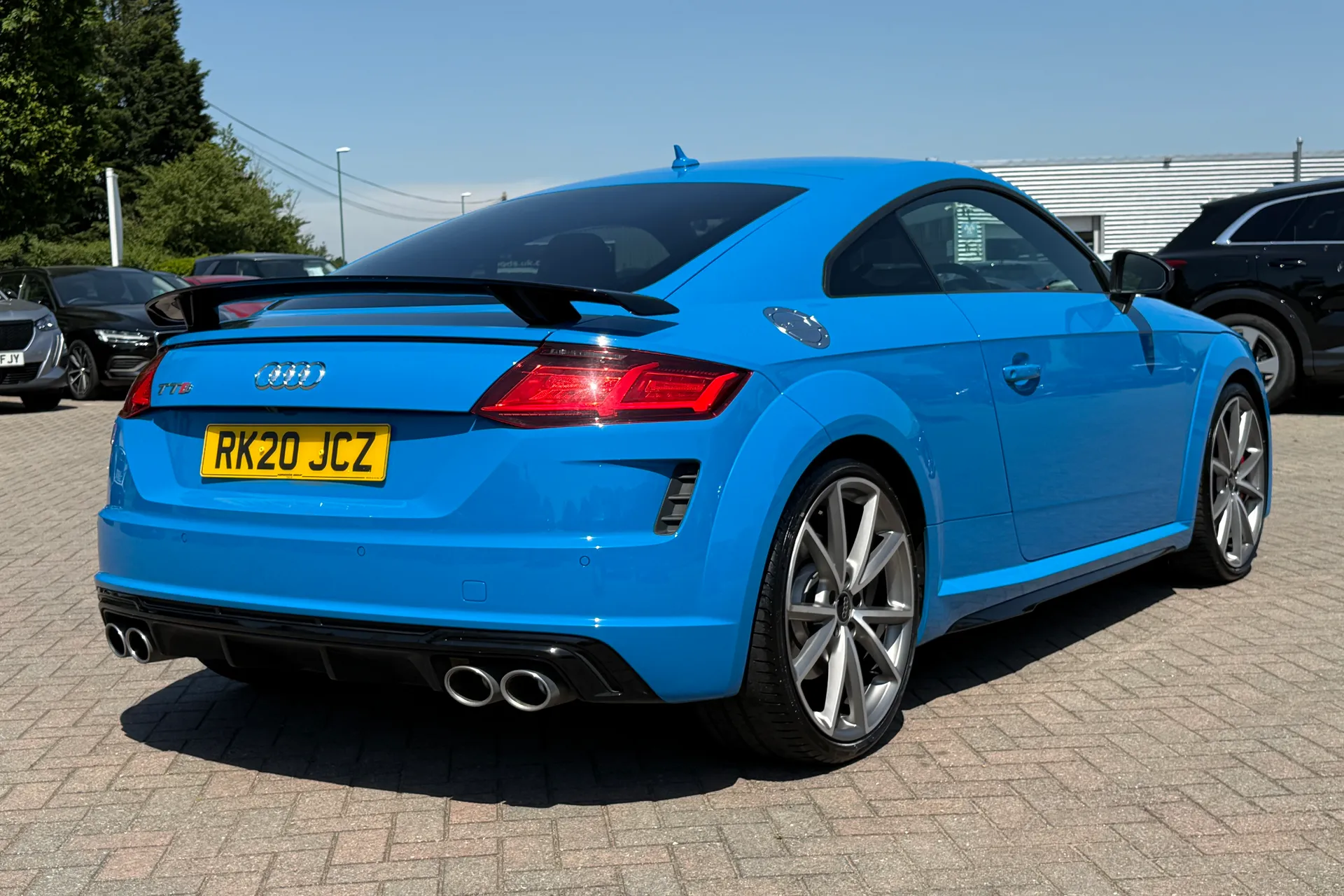 Audi TT thumbnail image number 31
