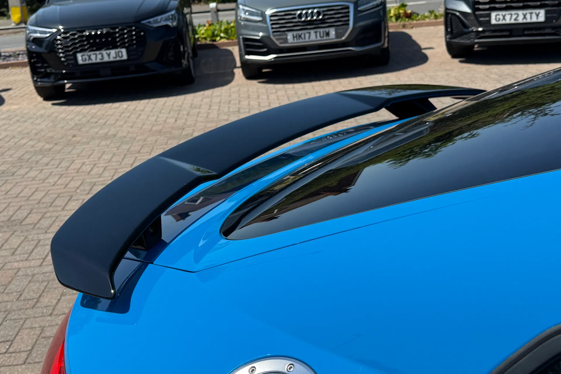 Audi TT thumbnail image number 46