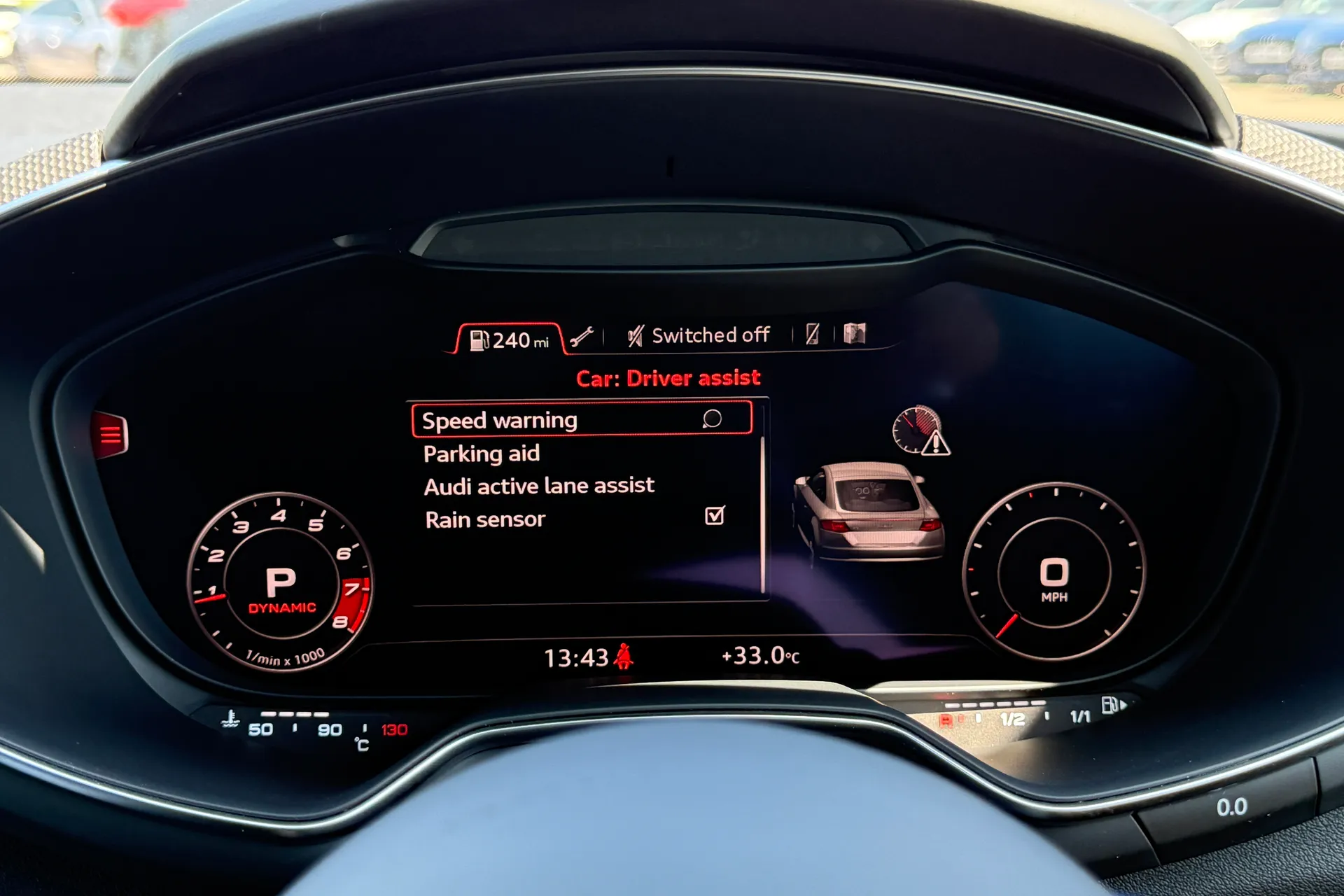 Audi TT thumbnail image number 9