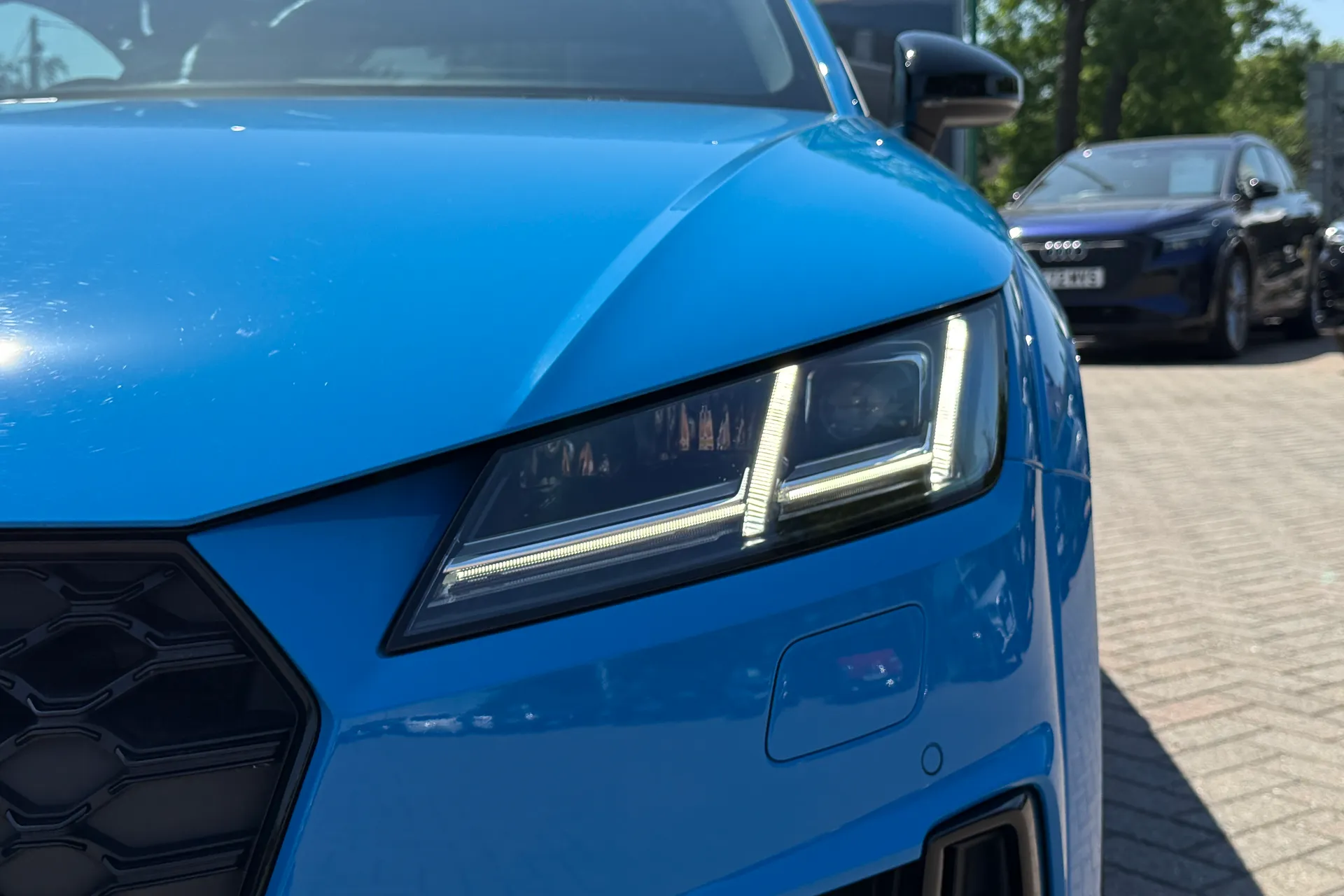 Audi TT thumbnail image number 50