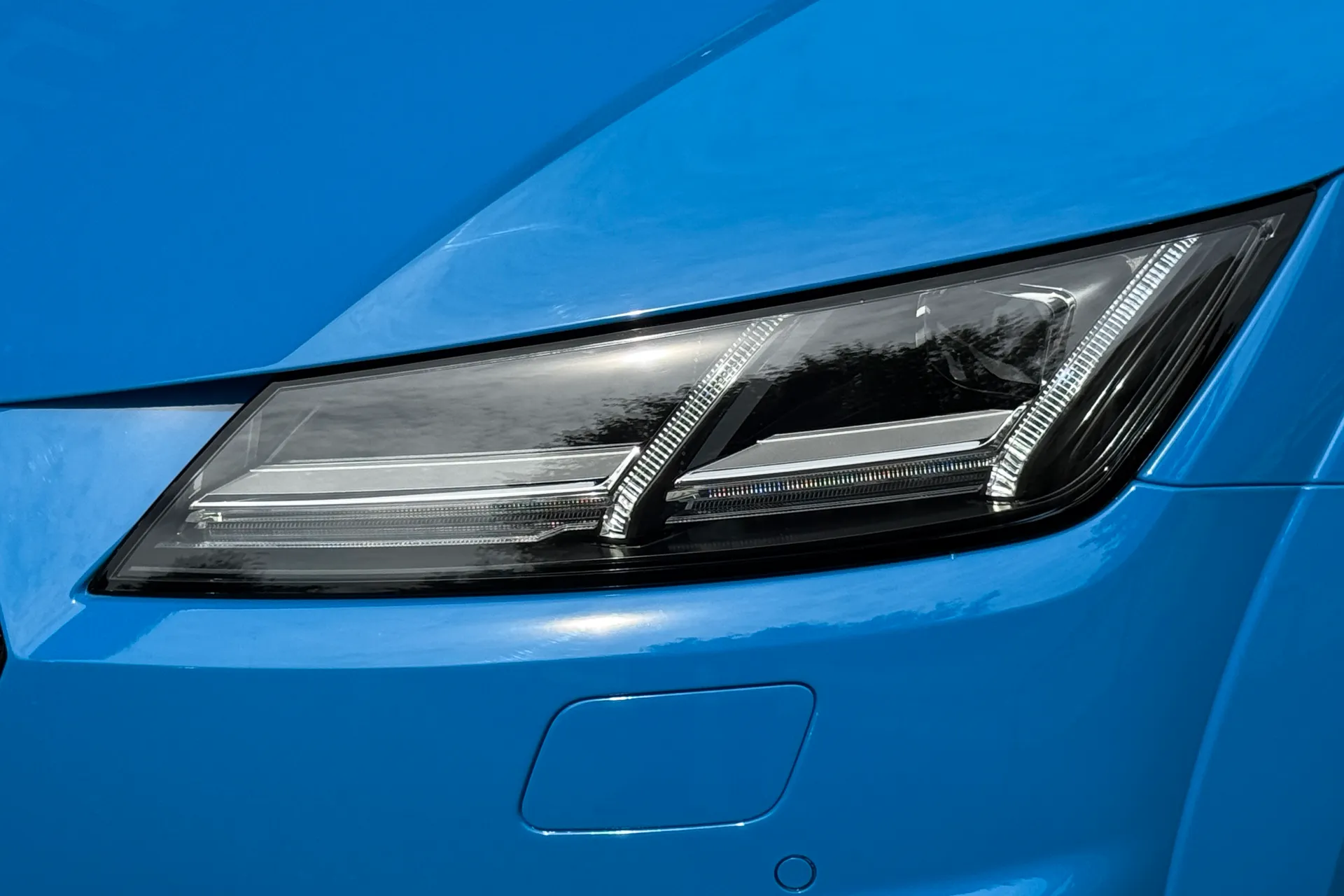 Audi TT thumbnail image number 52