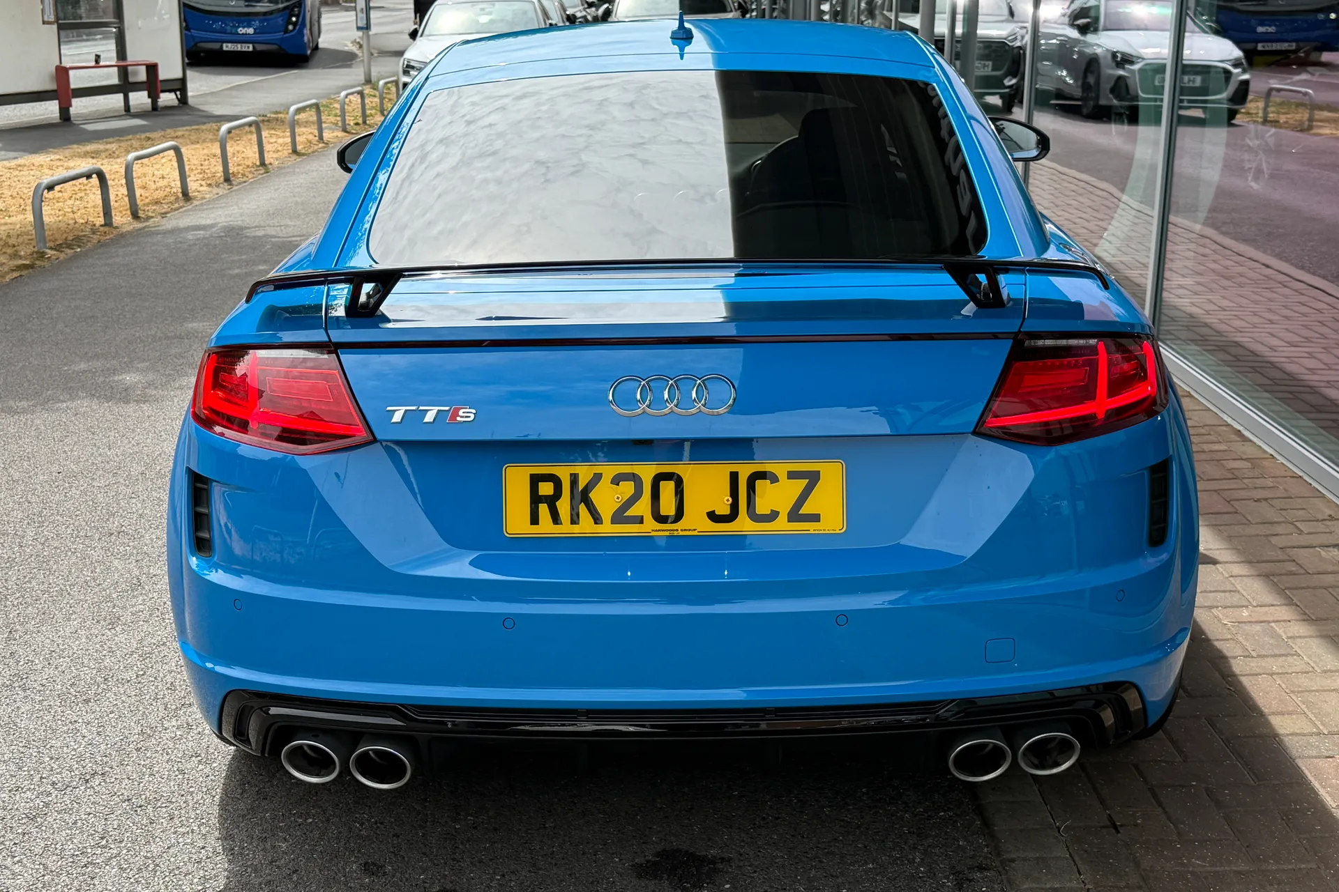 Audi TT thumbnail image number 40