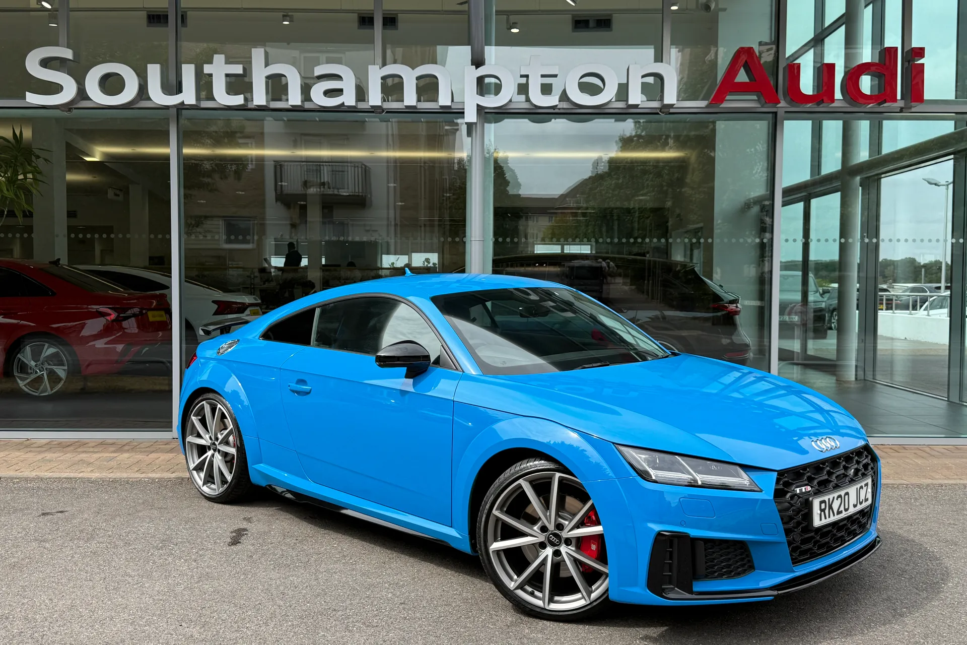 Audi TT thumbnail image number 57