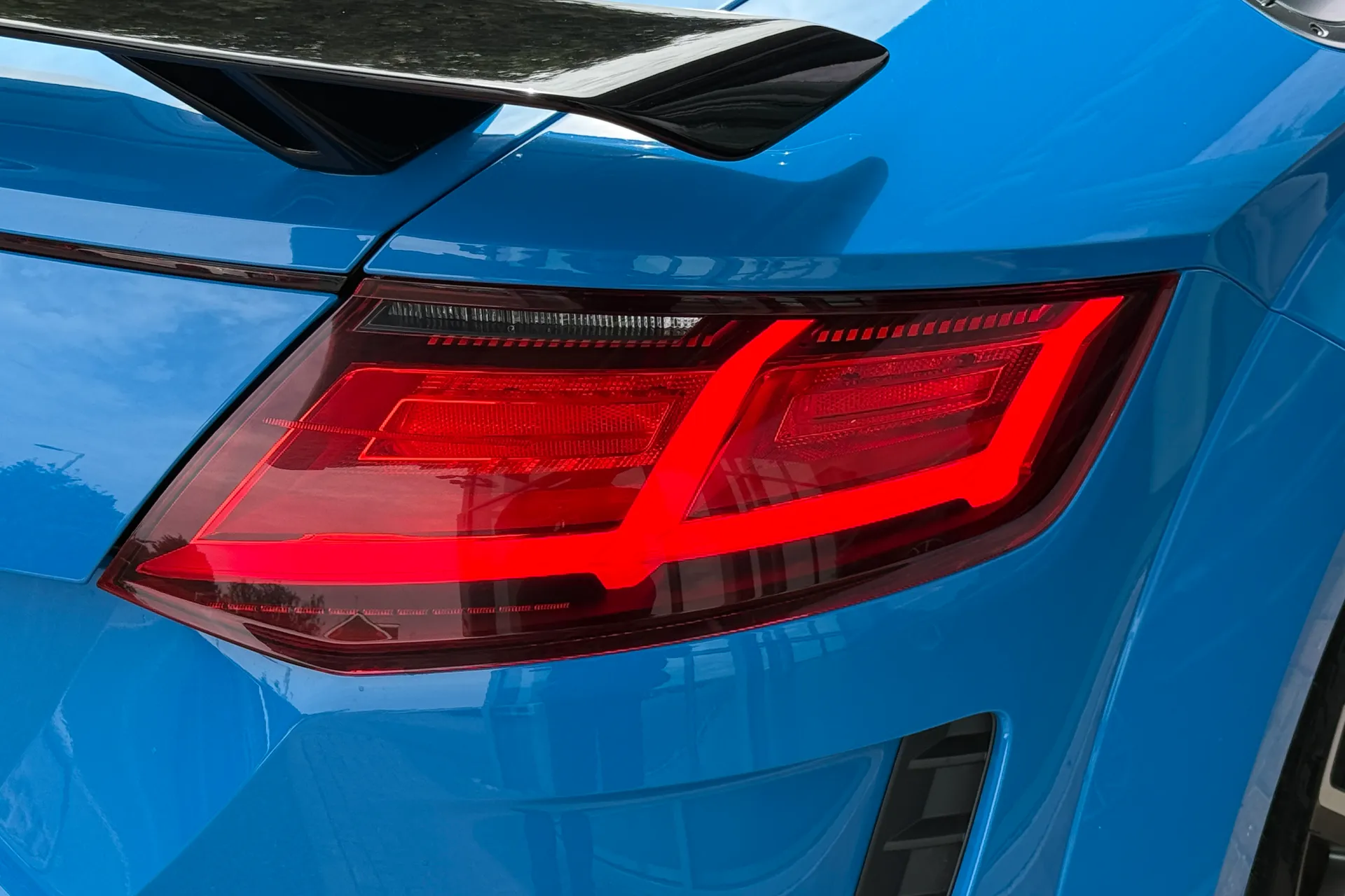 Audi TT thumbnail image number 39