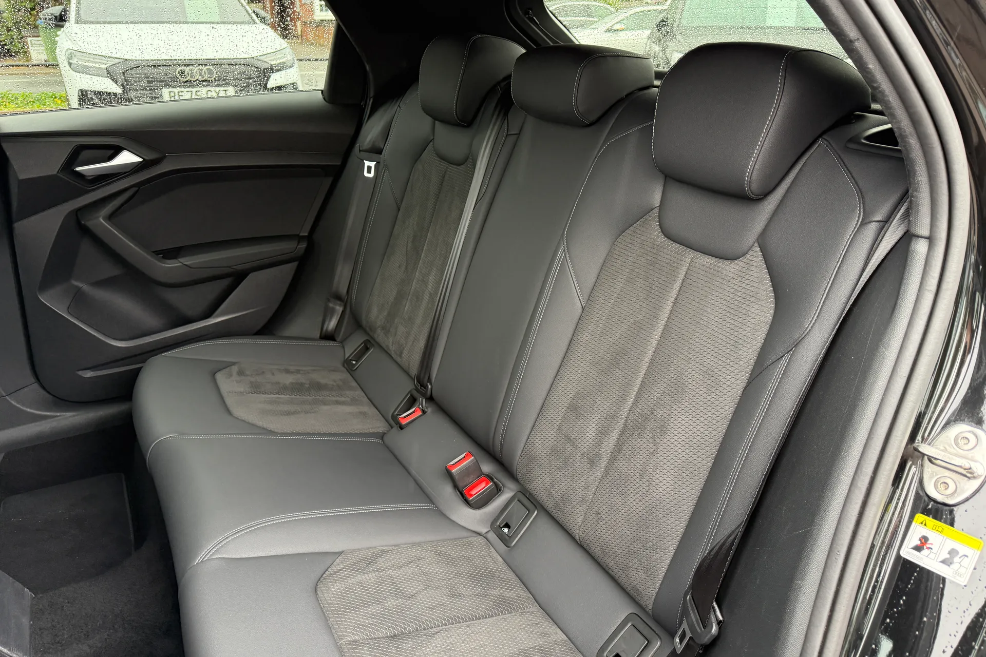 Audi A1 thumbnail image number 40