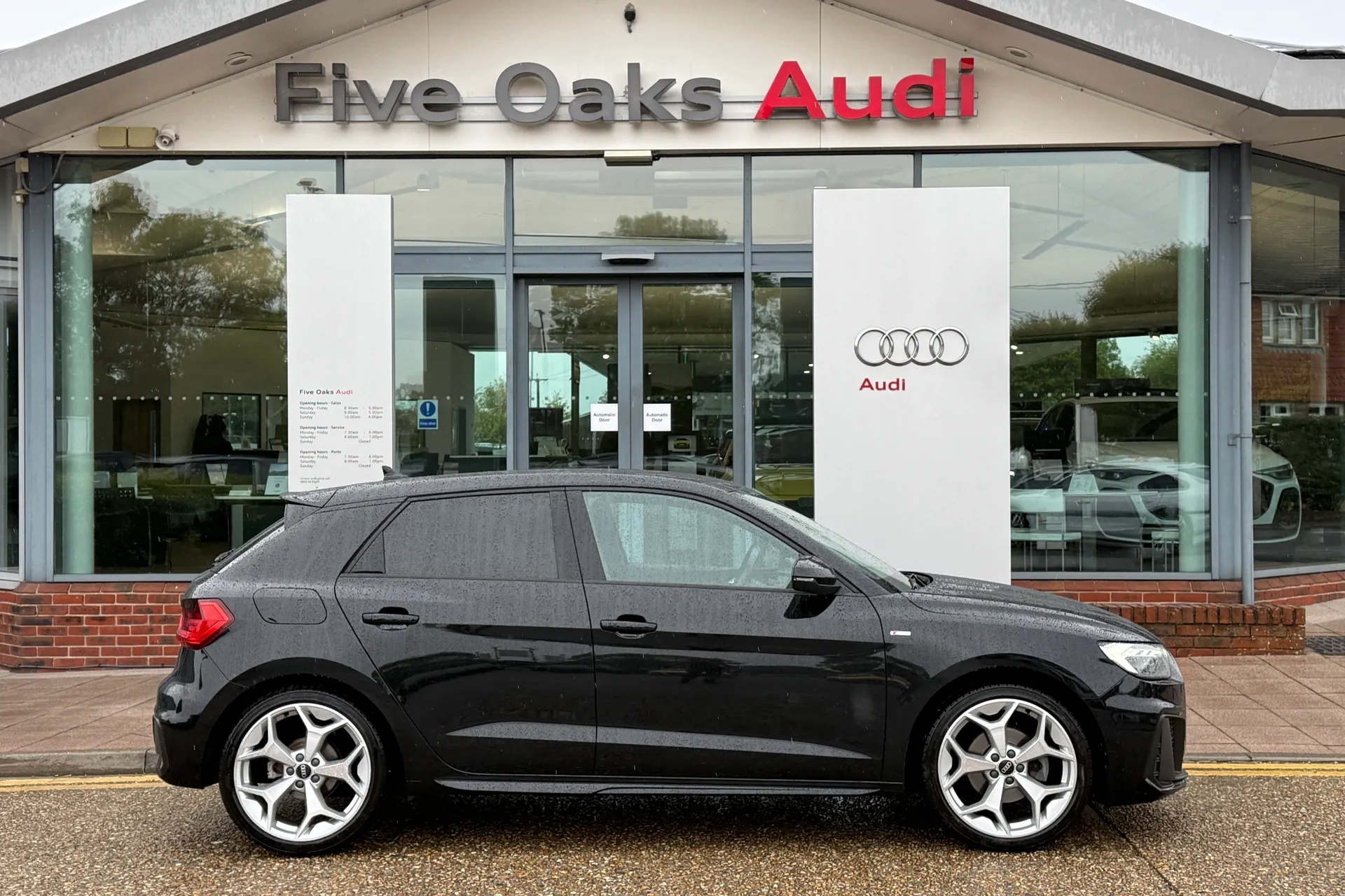 Audi A1 thumbnail image number 2