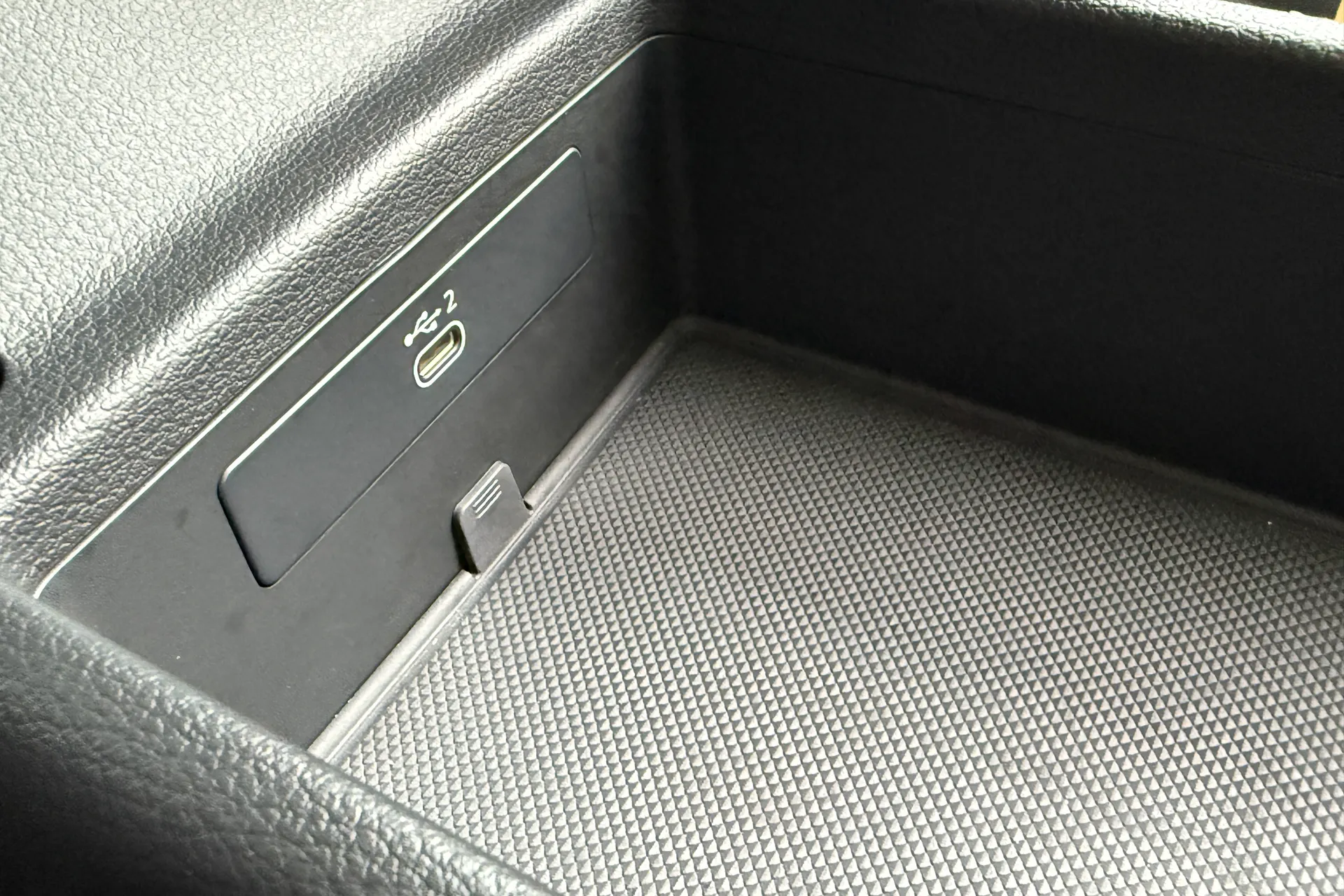 Audi A5 thumbnail image number 41