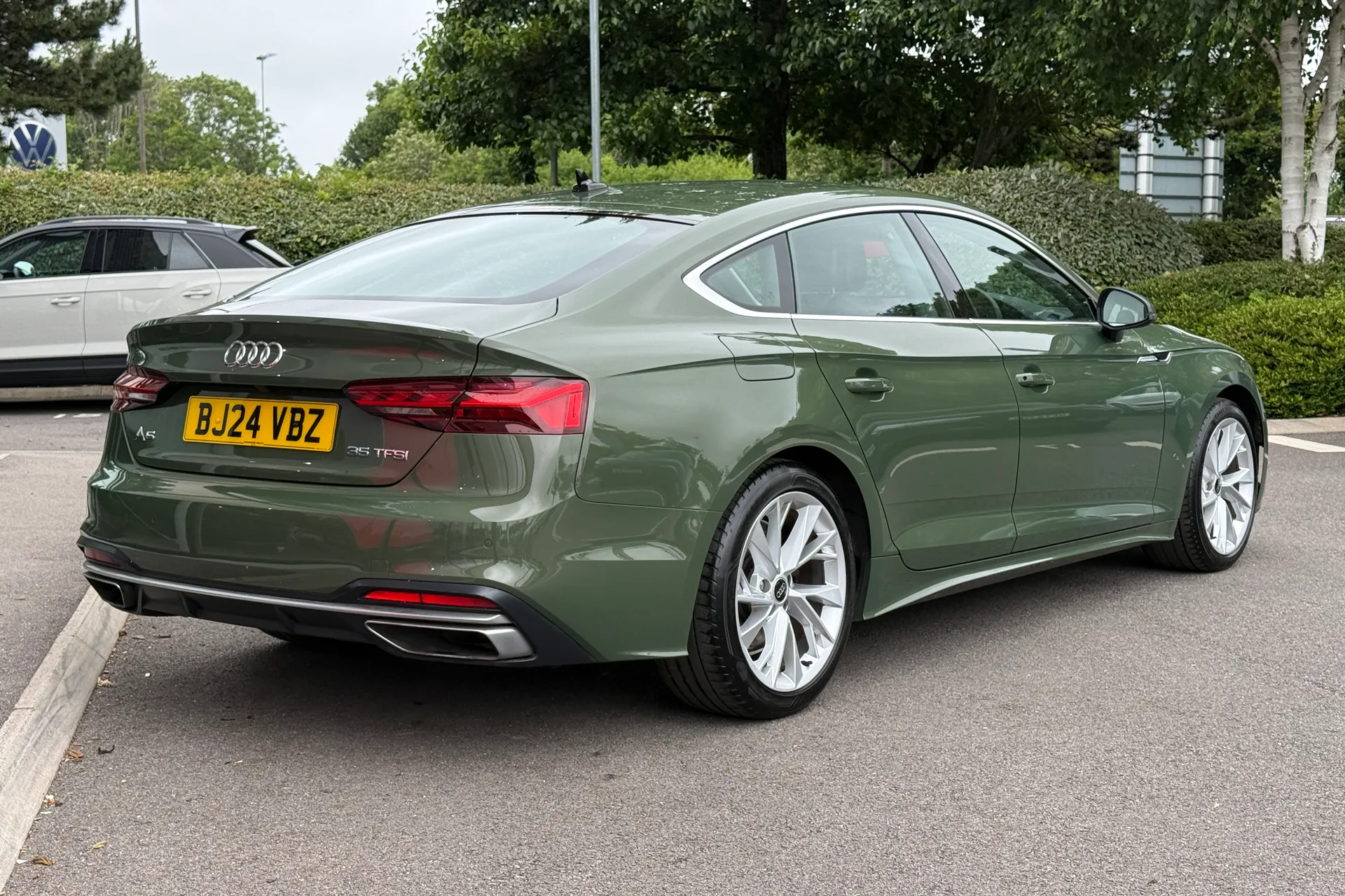 Audi A5 thumbnail image number 36