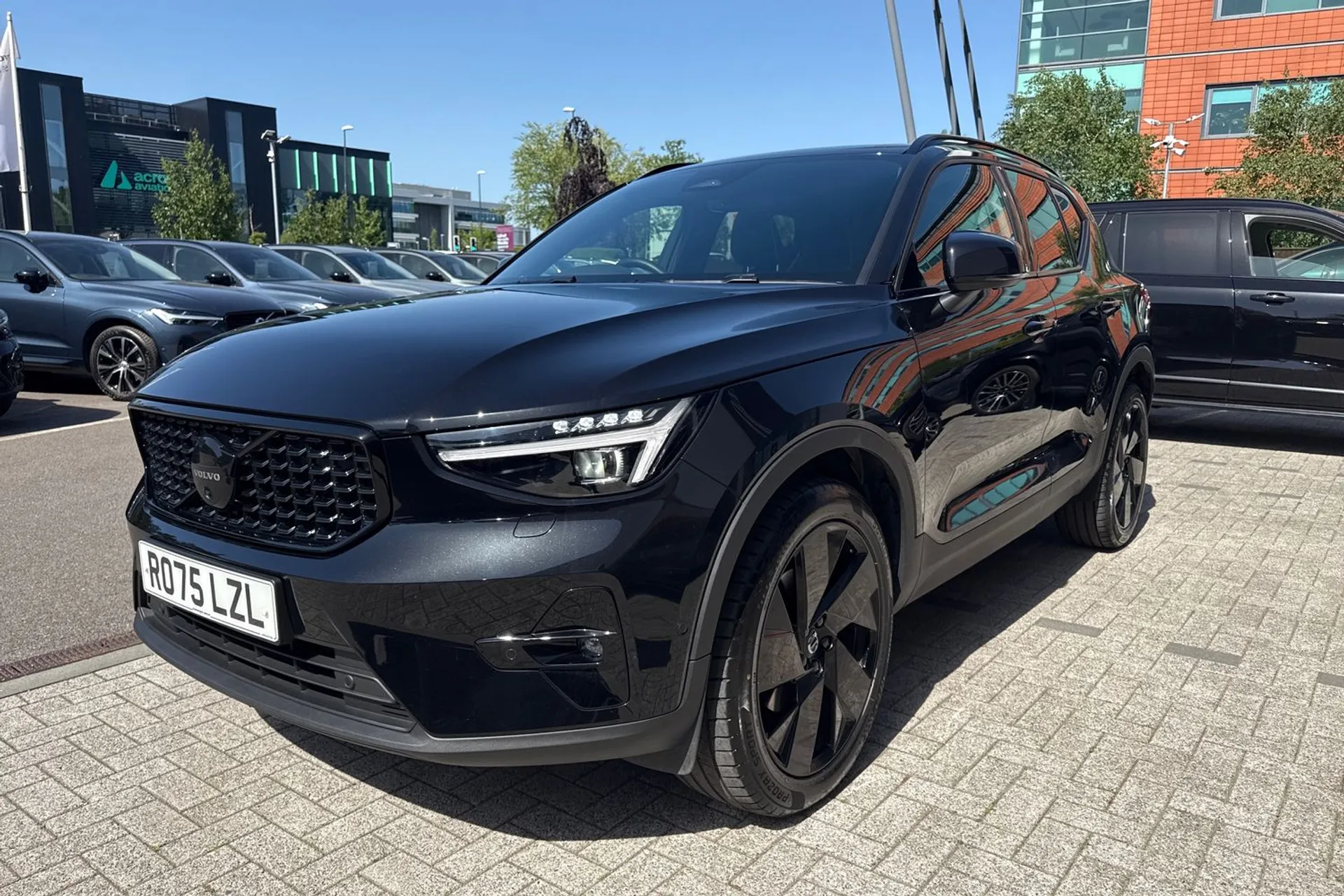 Volvo XC40 thumbnail image number 13