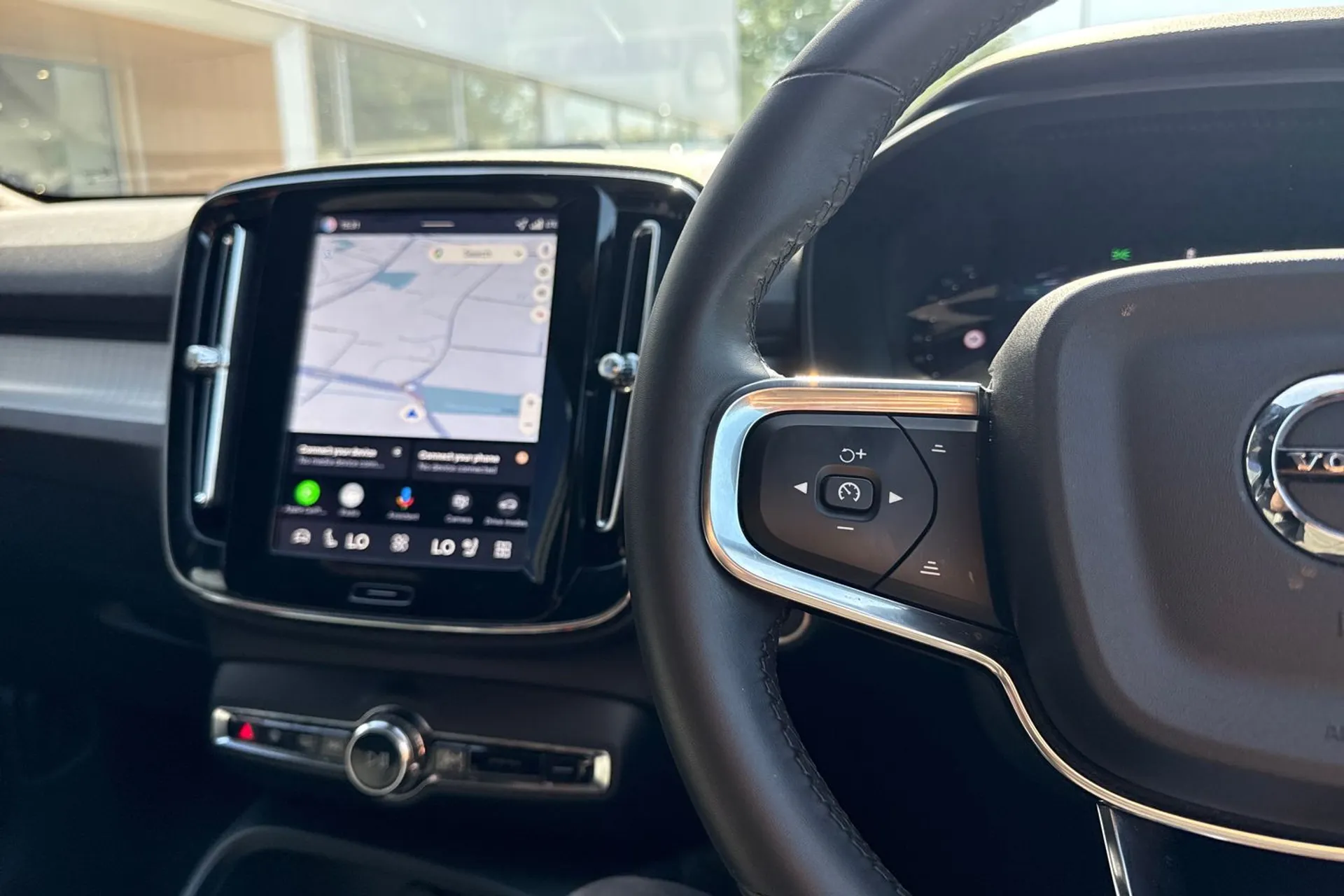 Volvo XC40 thumbnail image number 37