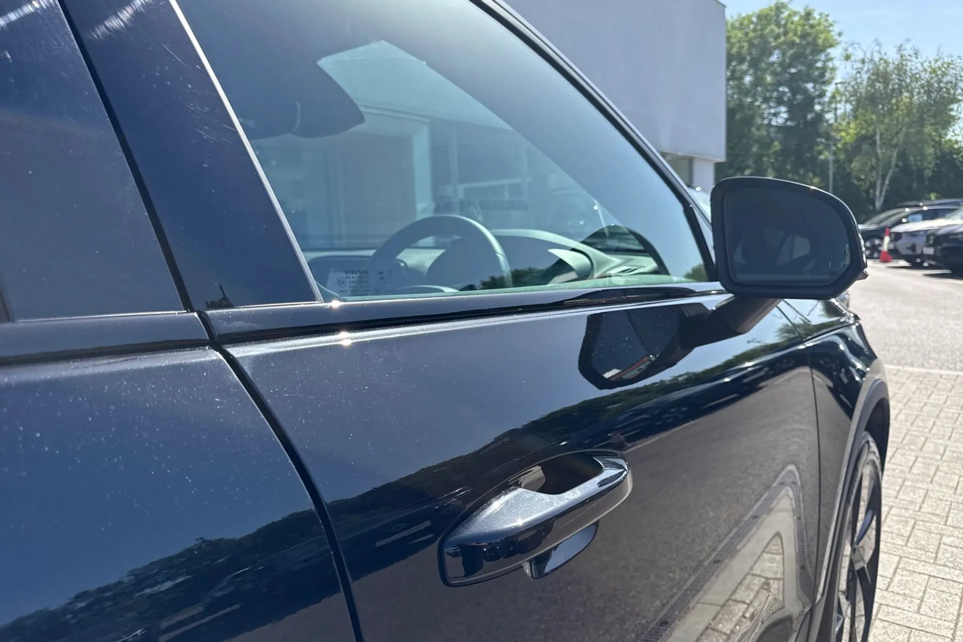 Volvo XC40 thumbnail image number 18
