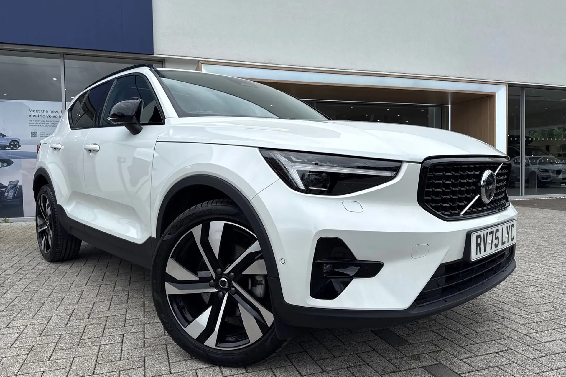 Volvo XC40 thumbnail image number 7
