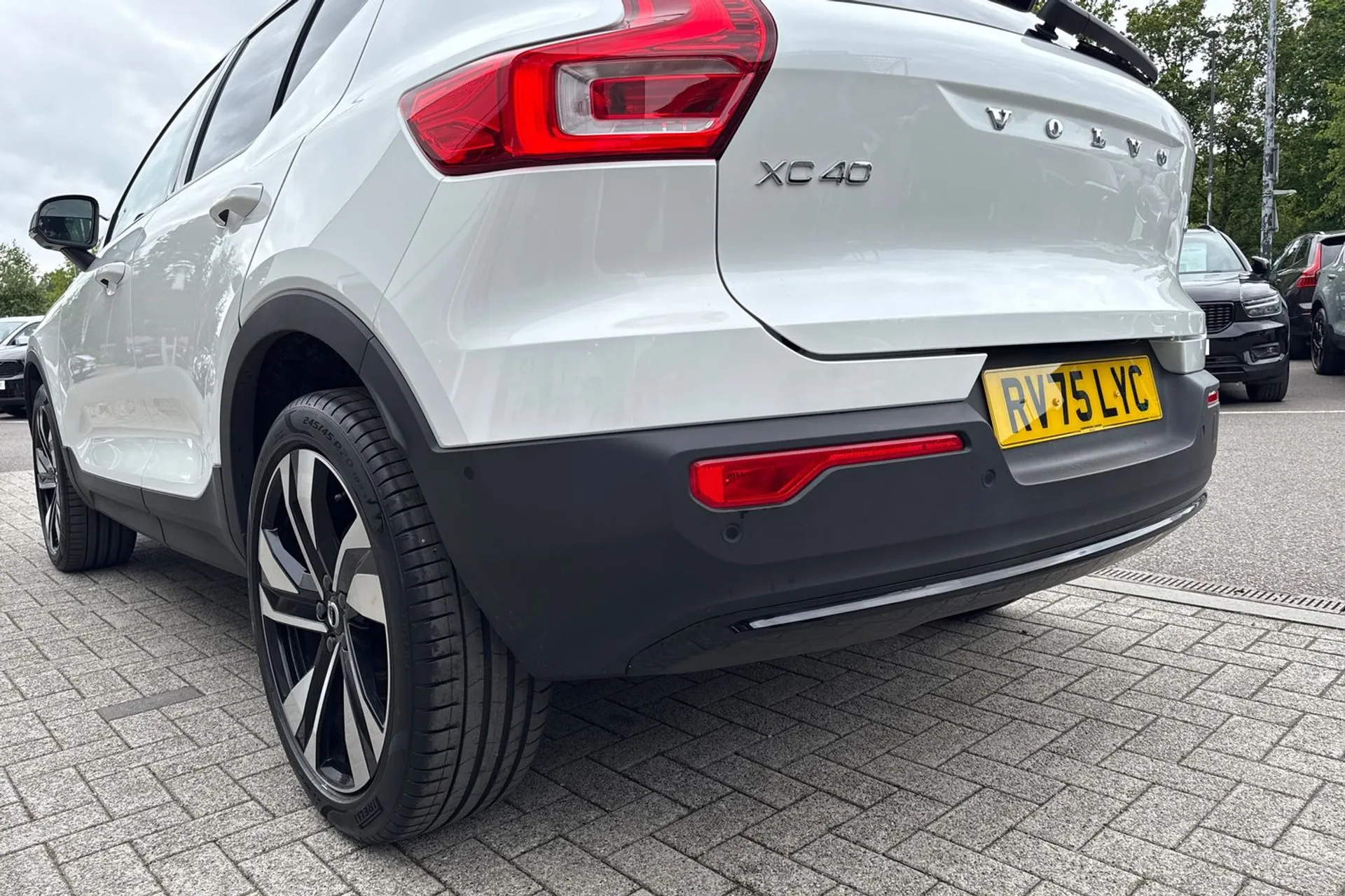 Volvo XC40 thumbnail image number 18