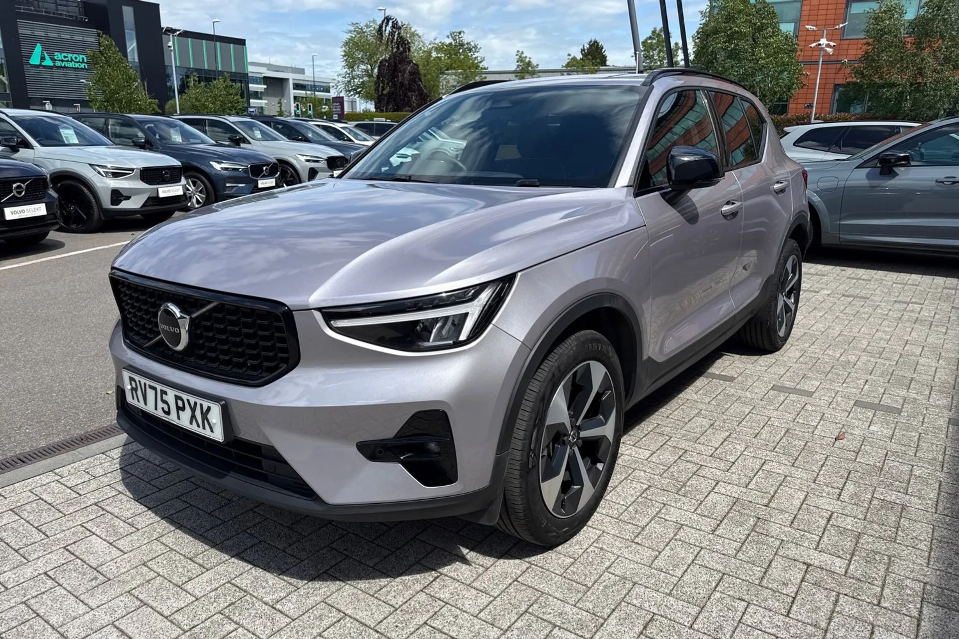 Volvo XC40 thumbnail image number 12