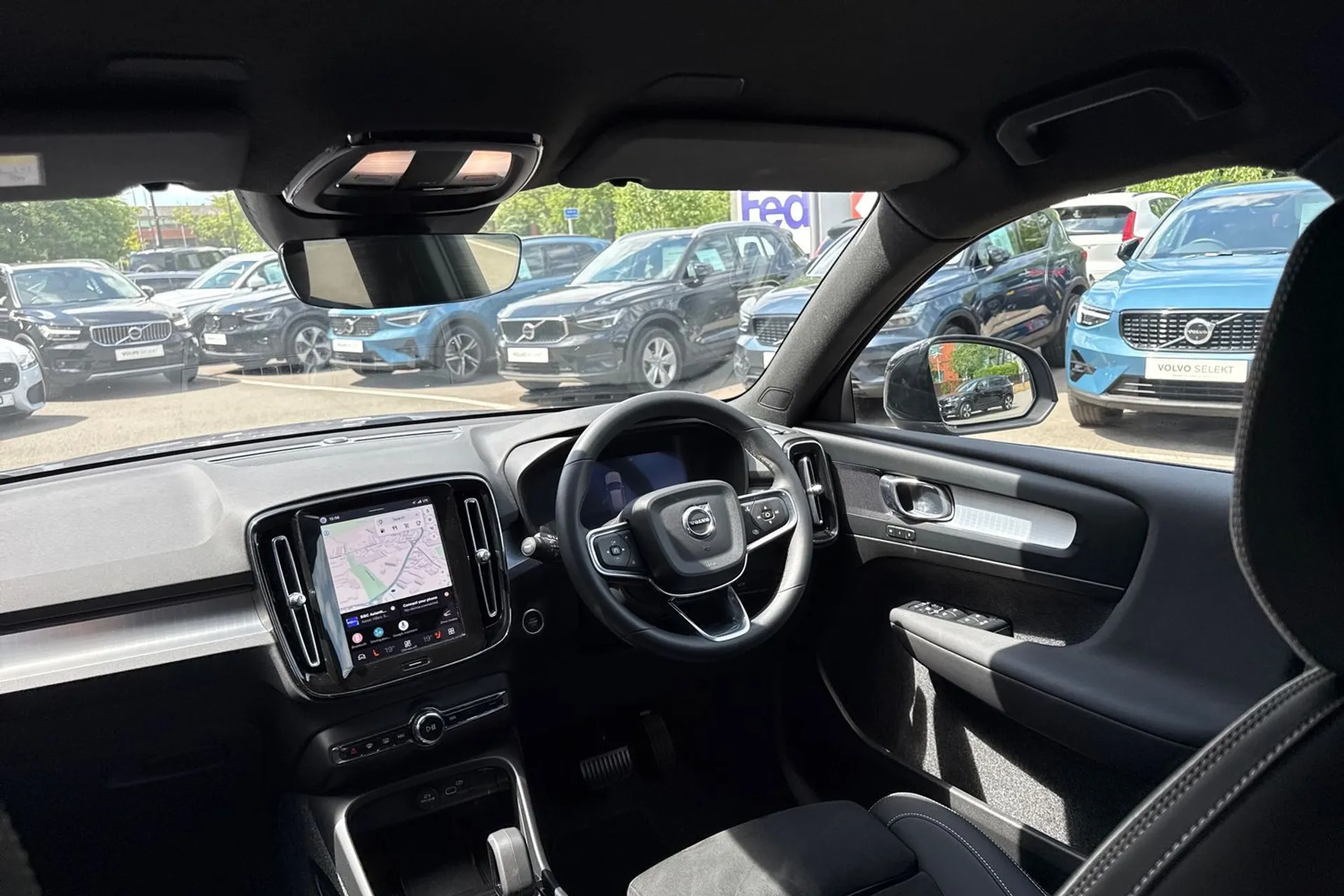 Volvo XC40 thumbnail image number 33