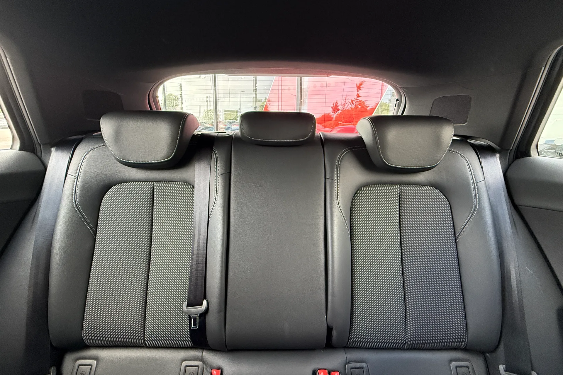 Audi Q2 thumbnail image number 45