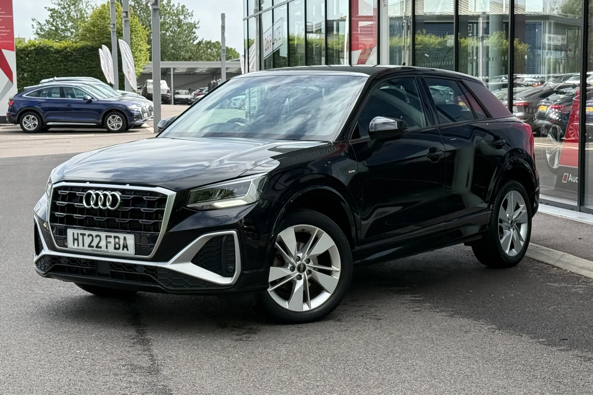 Audi Q2 thumbnail image number 6
