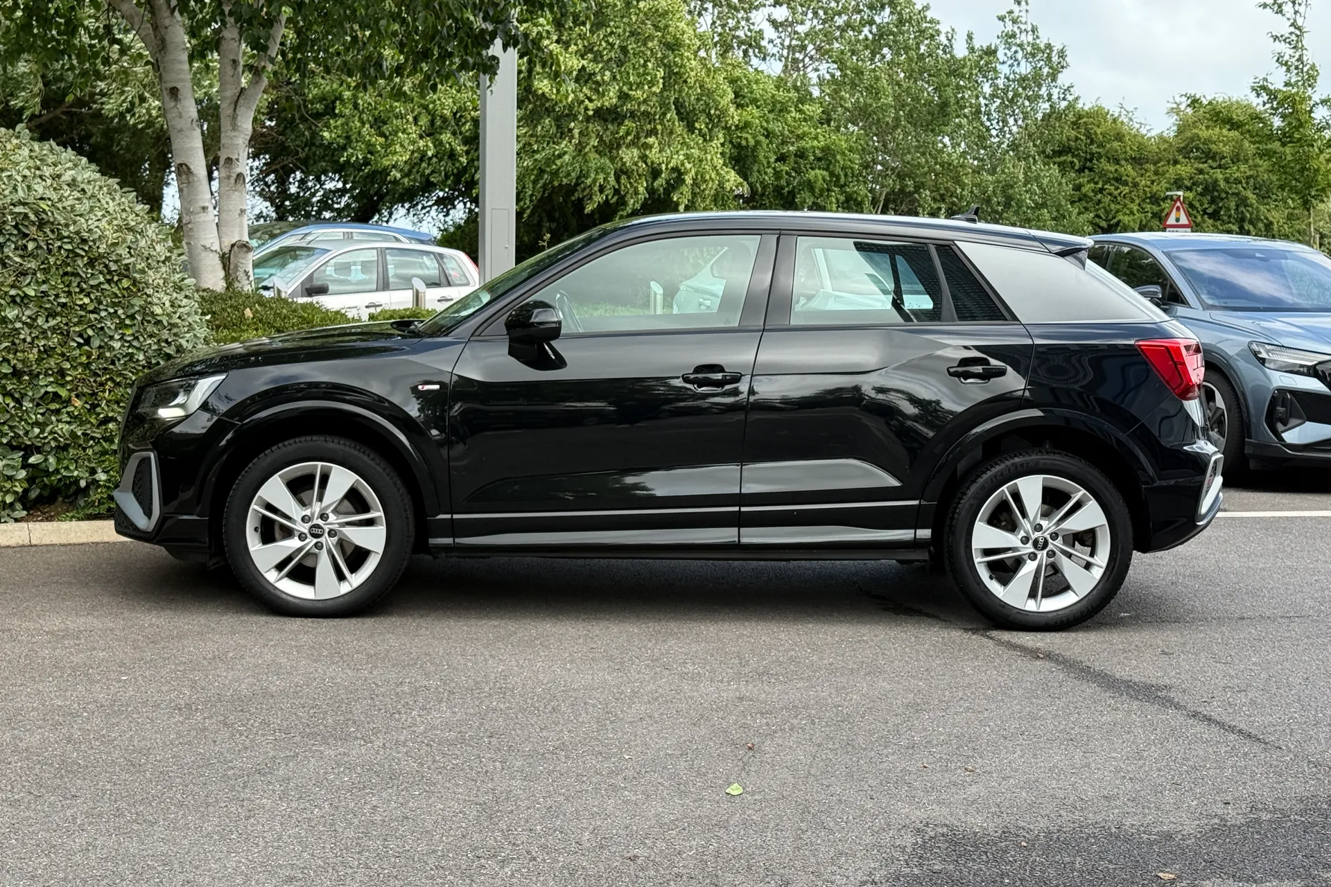 Audi Q2 thumbnail image number 35
