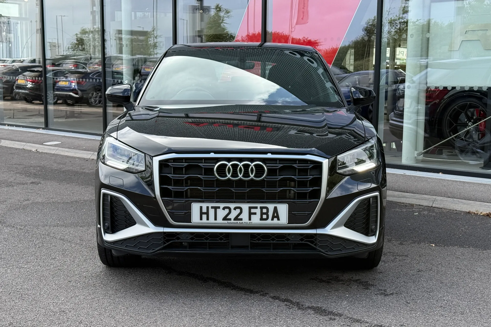 Audi Q2 thumbnail image number 8