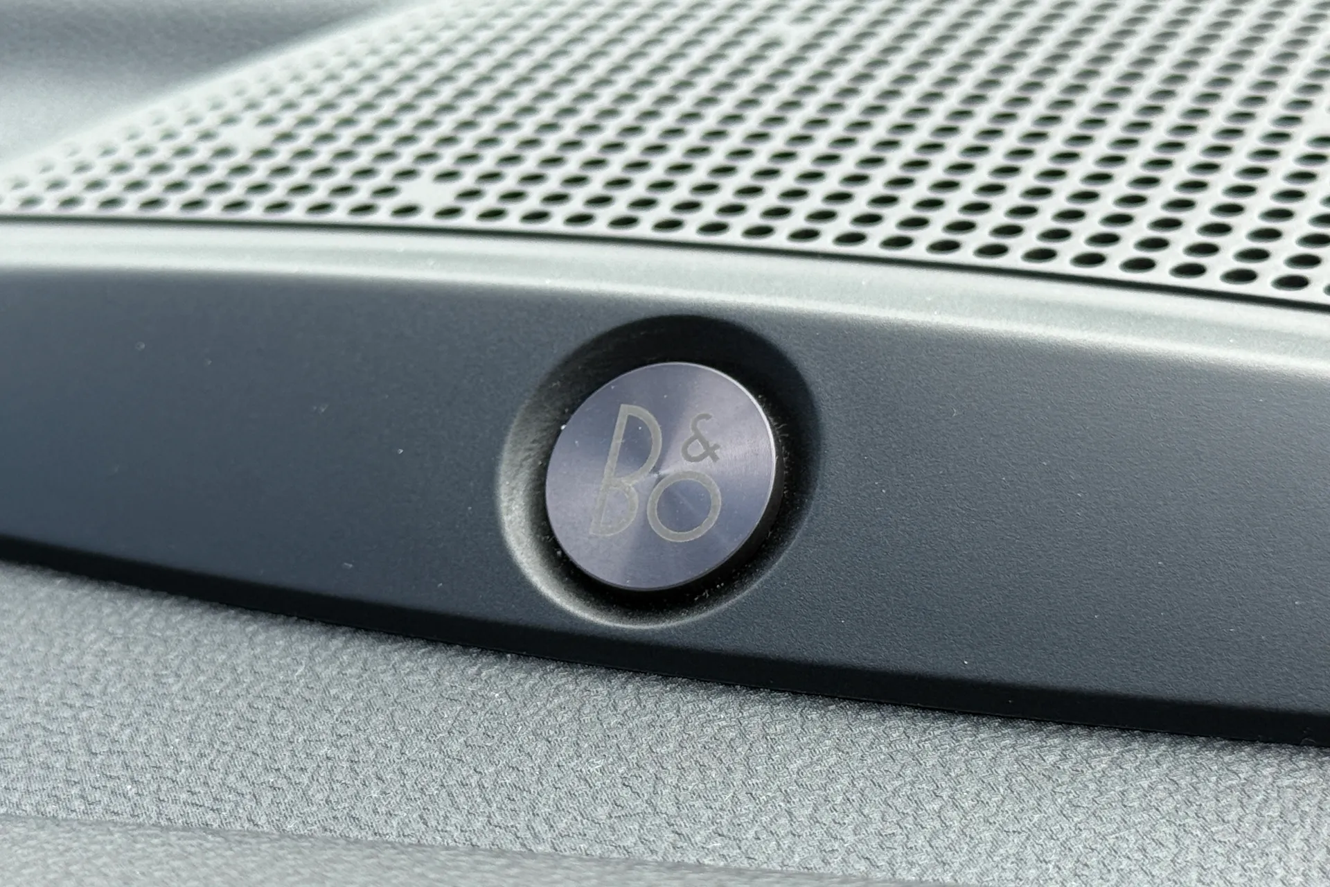 FORD PUMA thumbnail image number 13