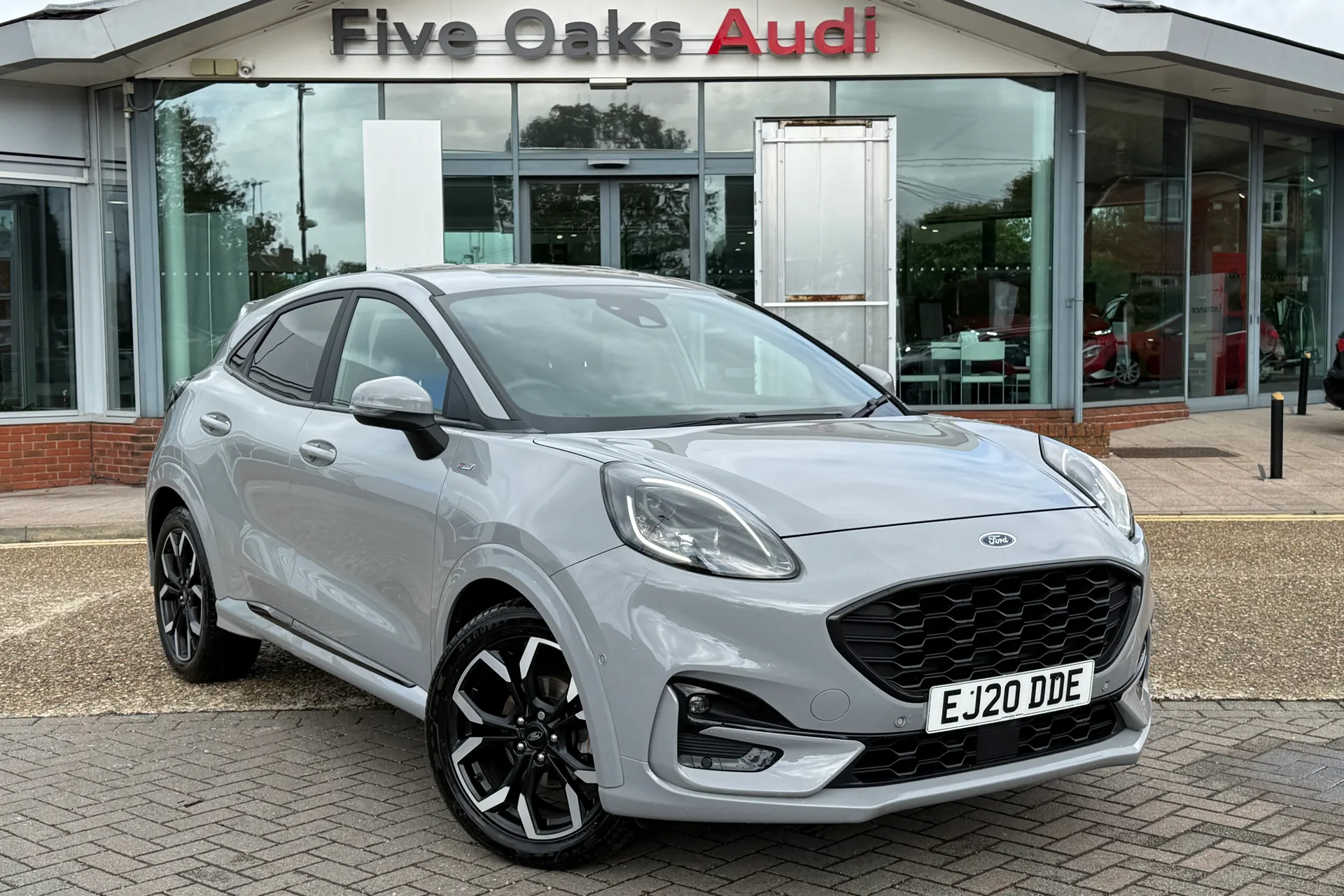 FORD PUMA focused image