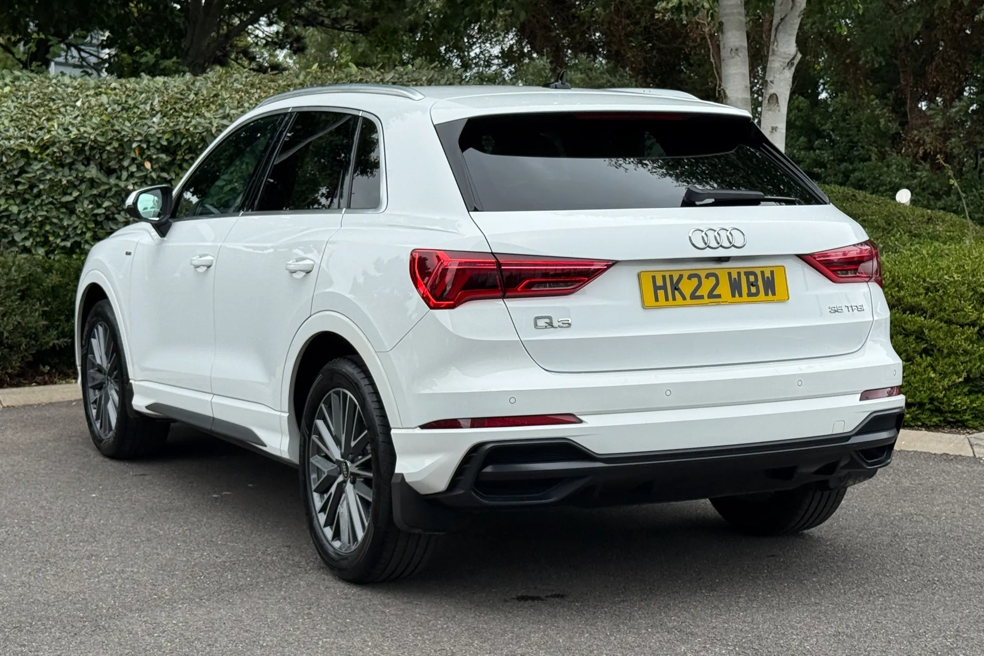 Audi Q3 thumbnail image number 19