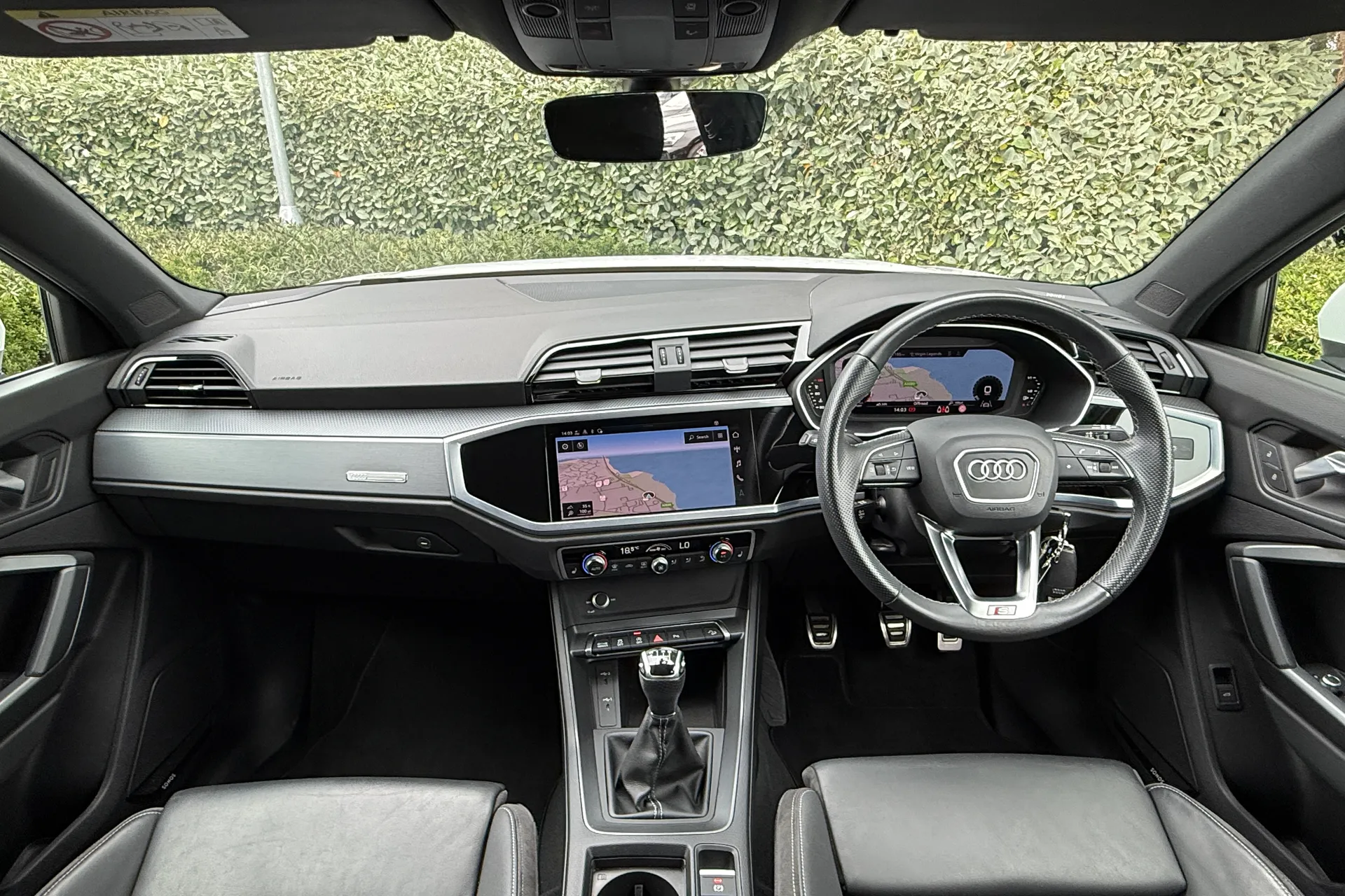 Audi Q3 thumbnail image number 5