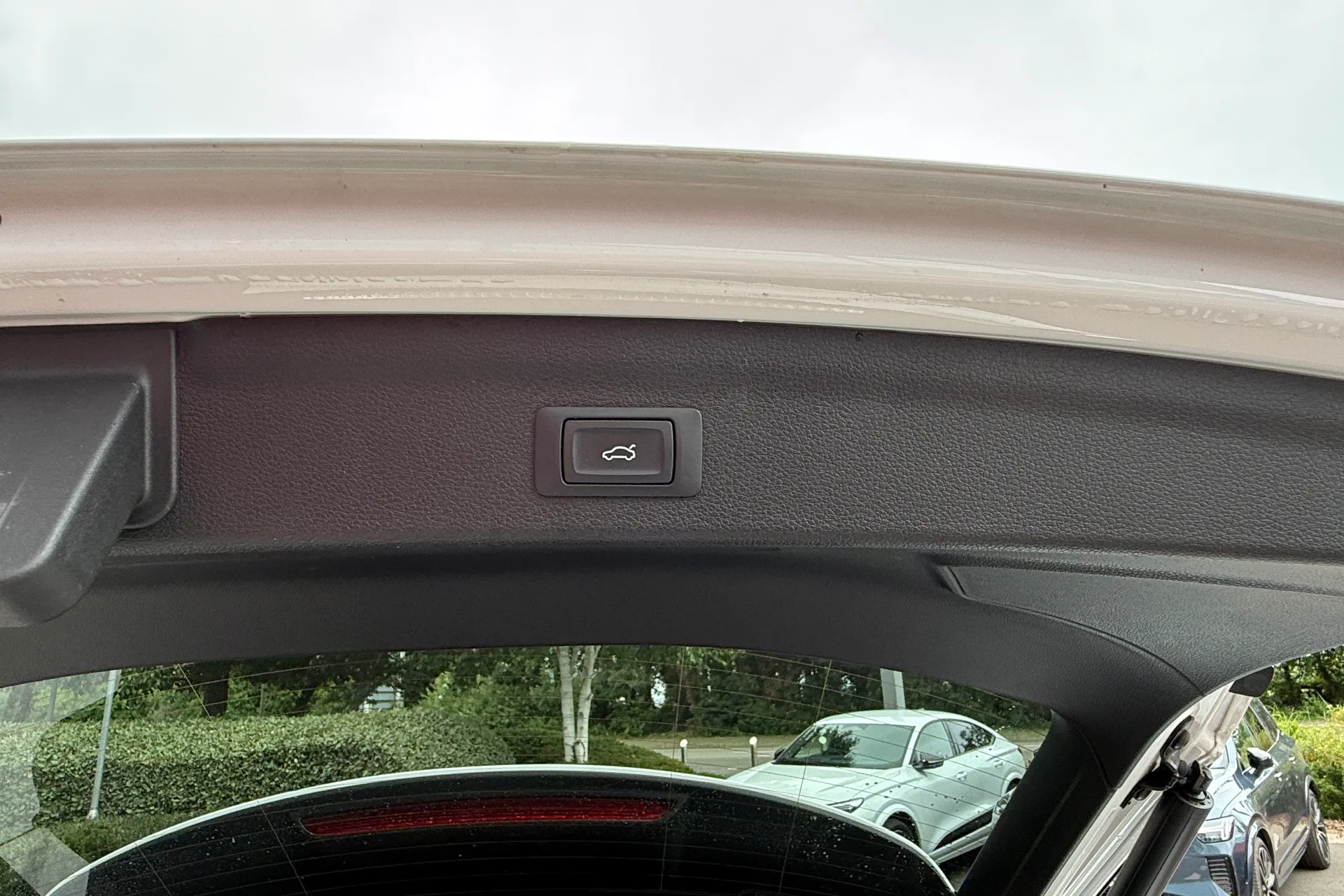 Audi Q3 thumbnail image number 37