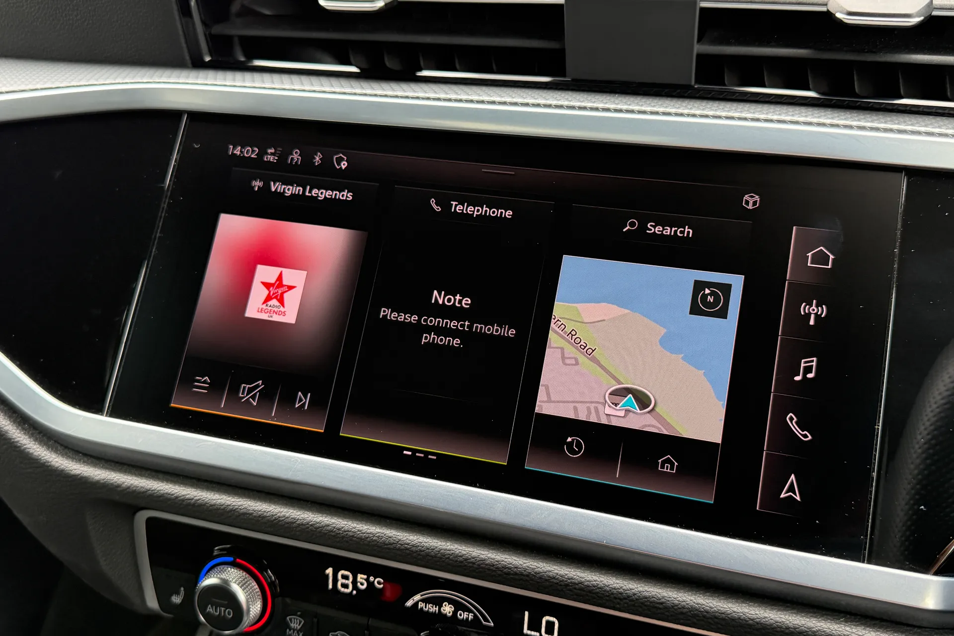 Audi Q3 thumbnail image number 14