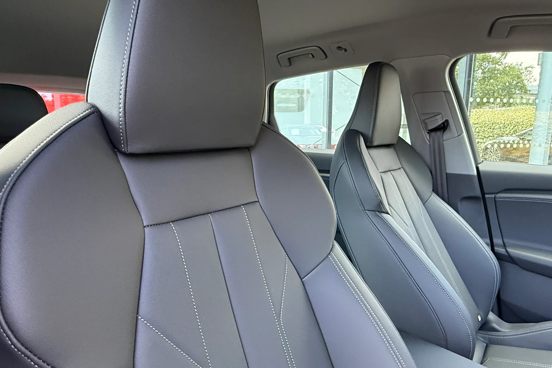 Audi Q6 thumbnail image number 22