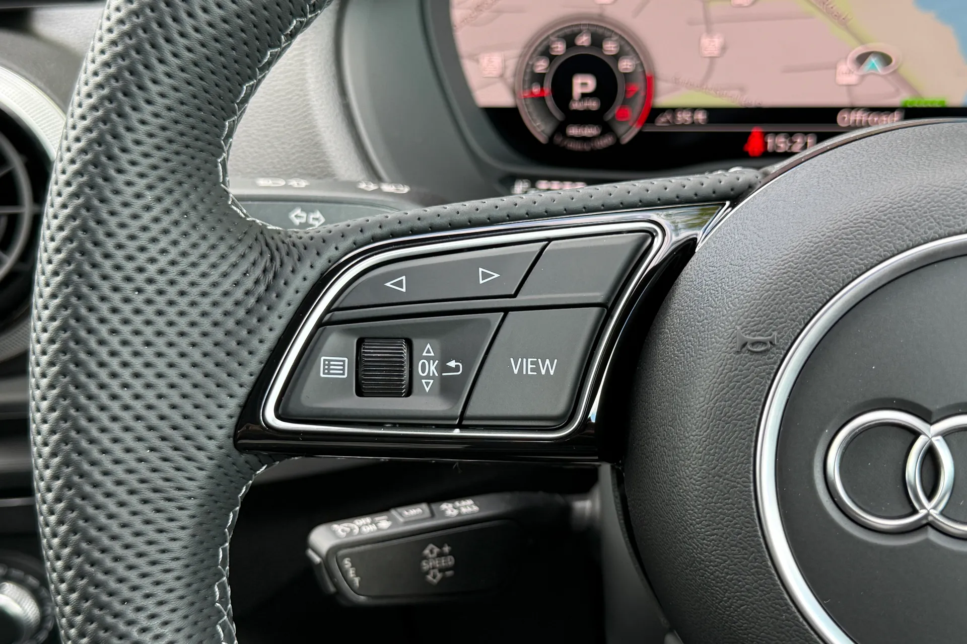 Audi Q2 thumbnail image number 46