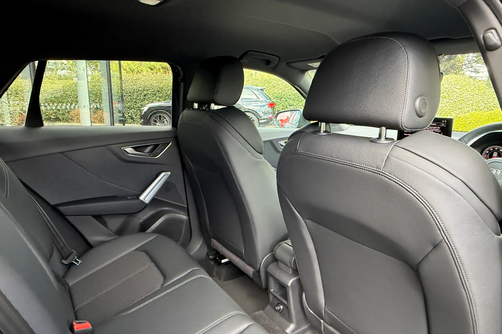 Audi Q2 thumbnail image number 33